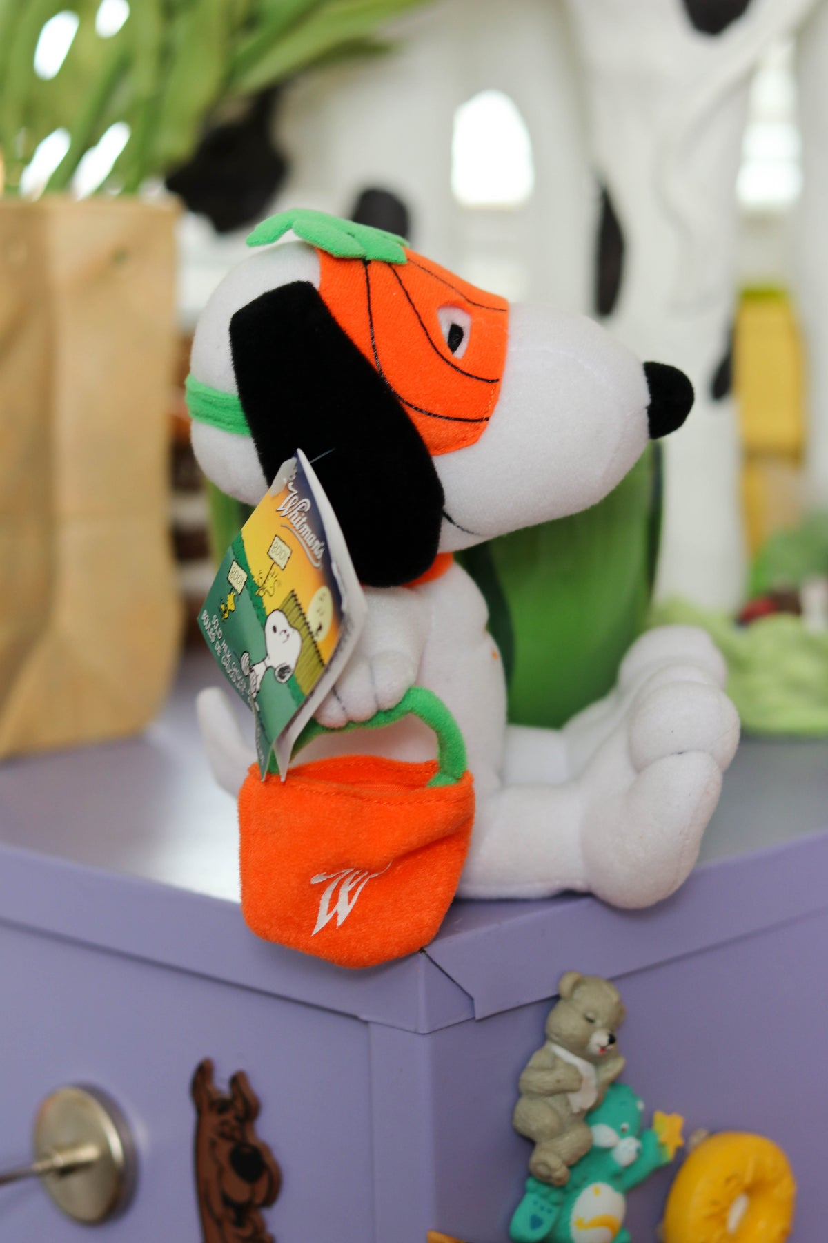 2000s Masked Trick Or Treat Snoopy Halloween Mini Plush (B)