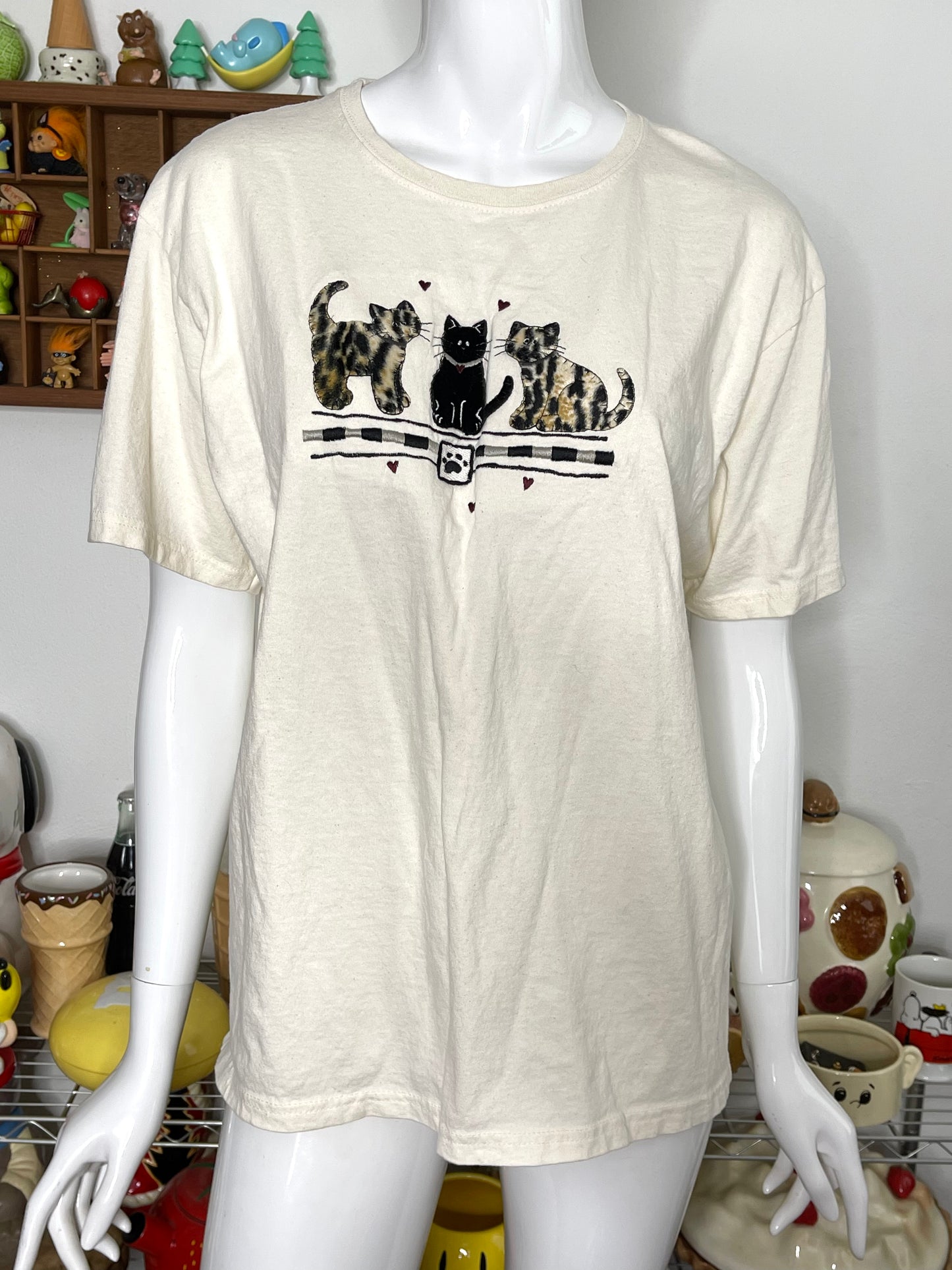 Vintage 90s Fuzzy Textured Cat Tee