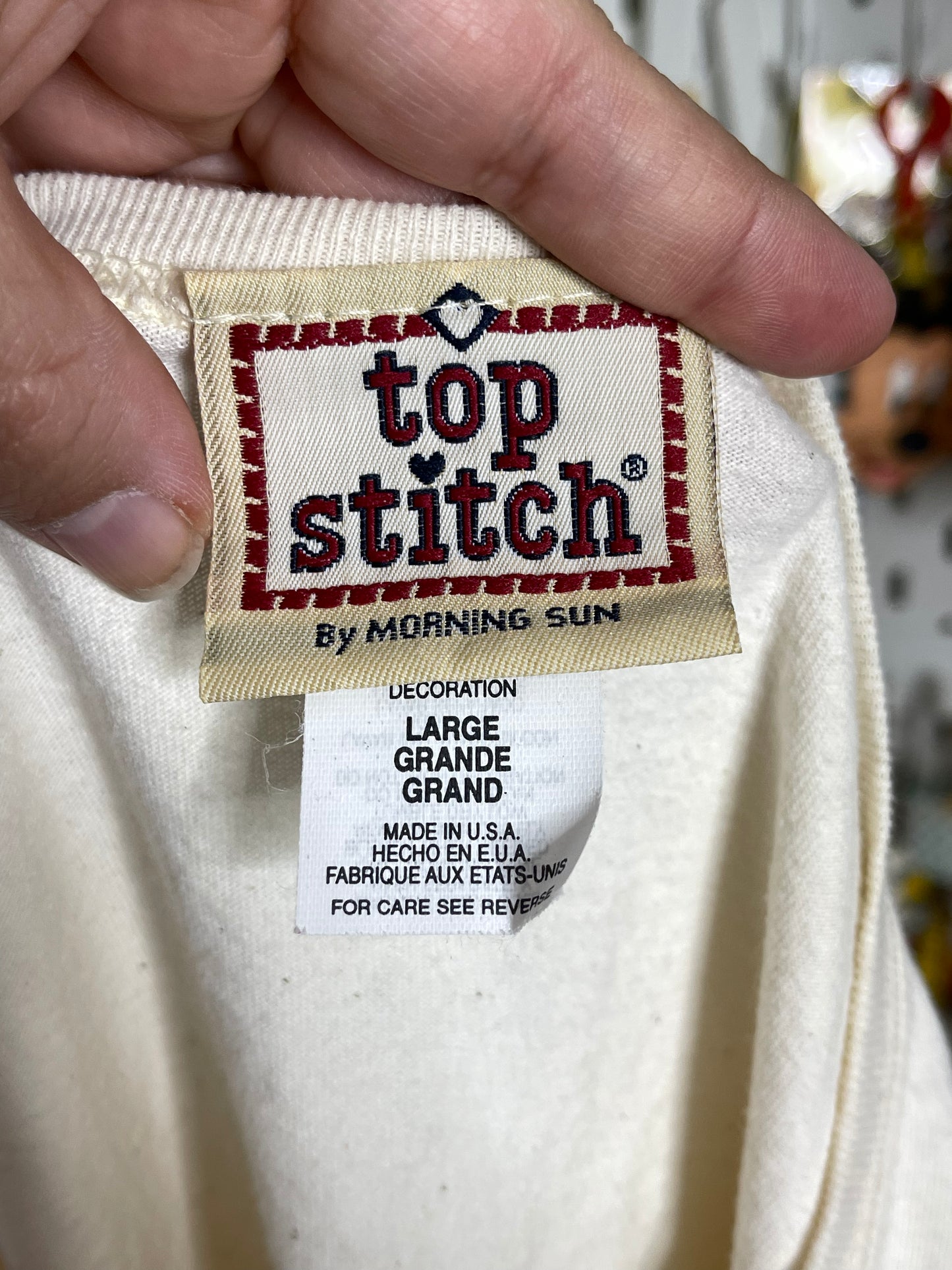 Vintage 90s Fuzzy Textured Cat Tee