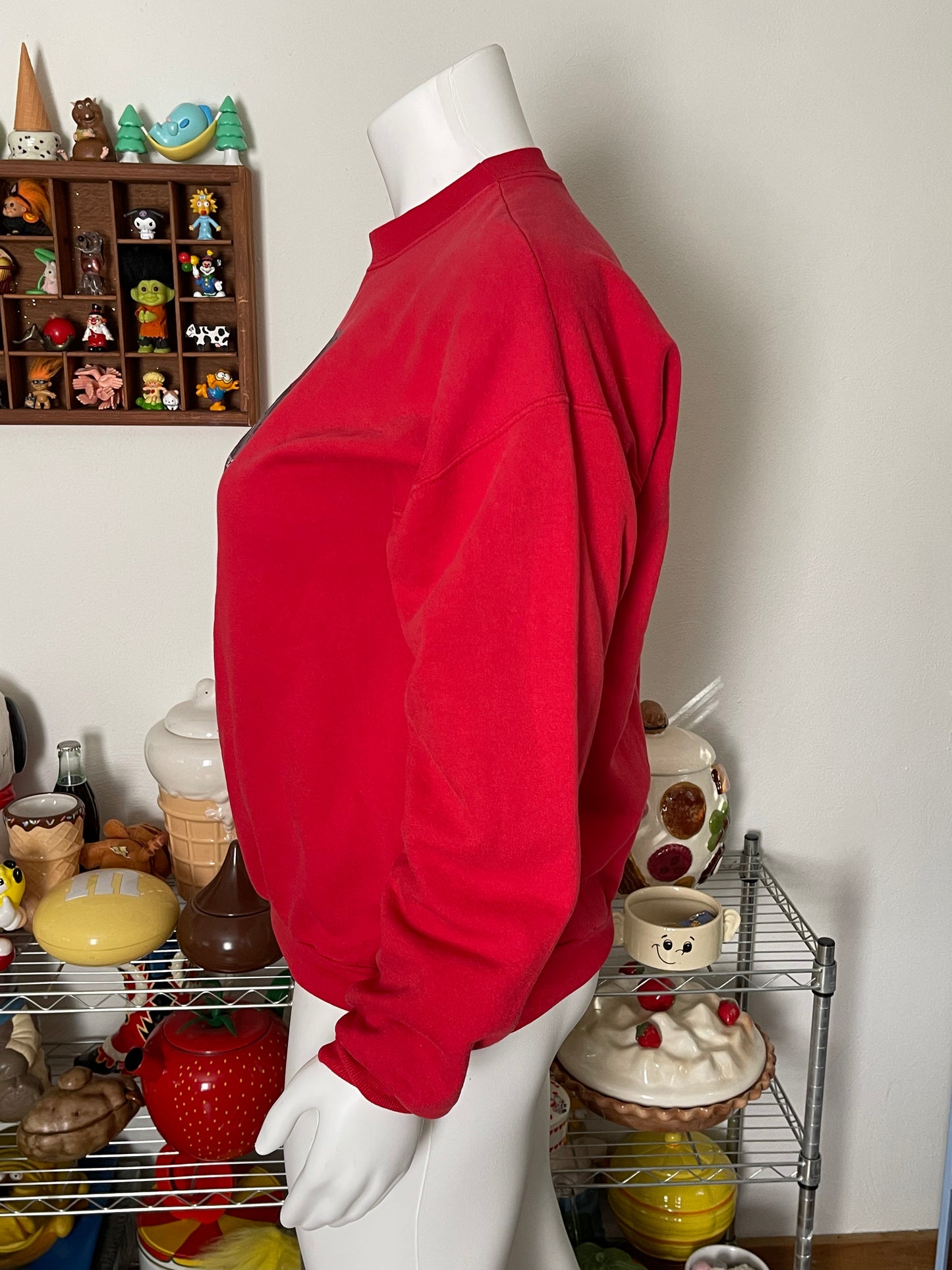 2000s Mickey Mouse crewneck sweater sz XL