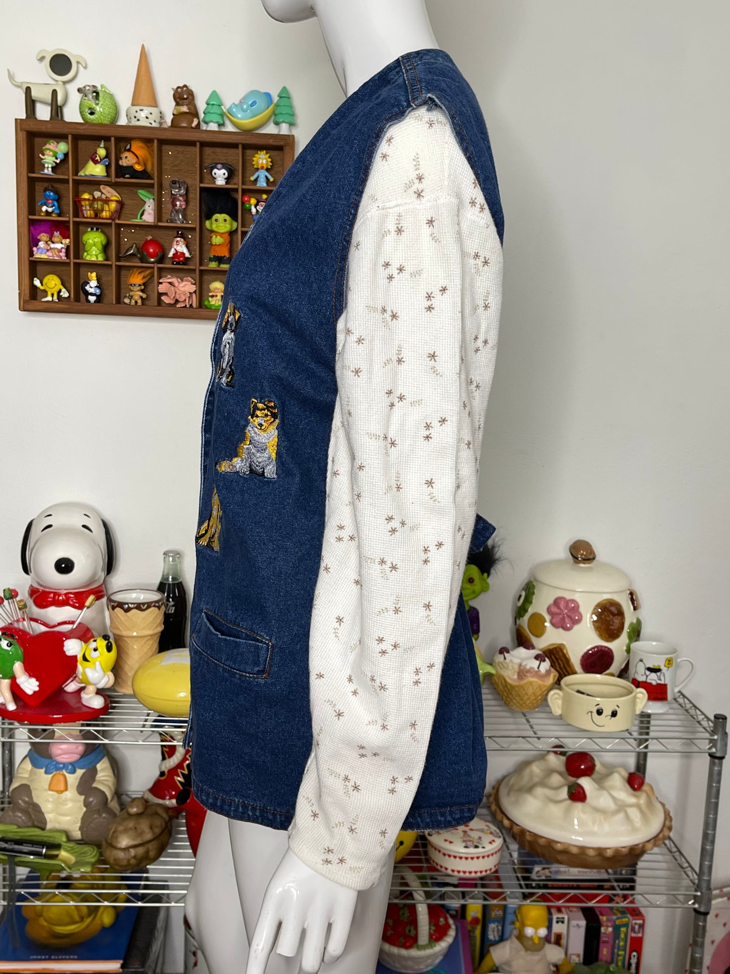 Vintage 90s Dog Denim Embroidered Oversized Vest Sz M/L