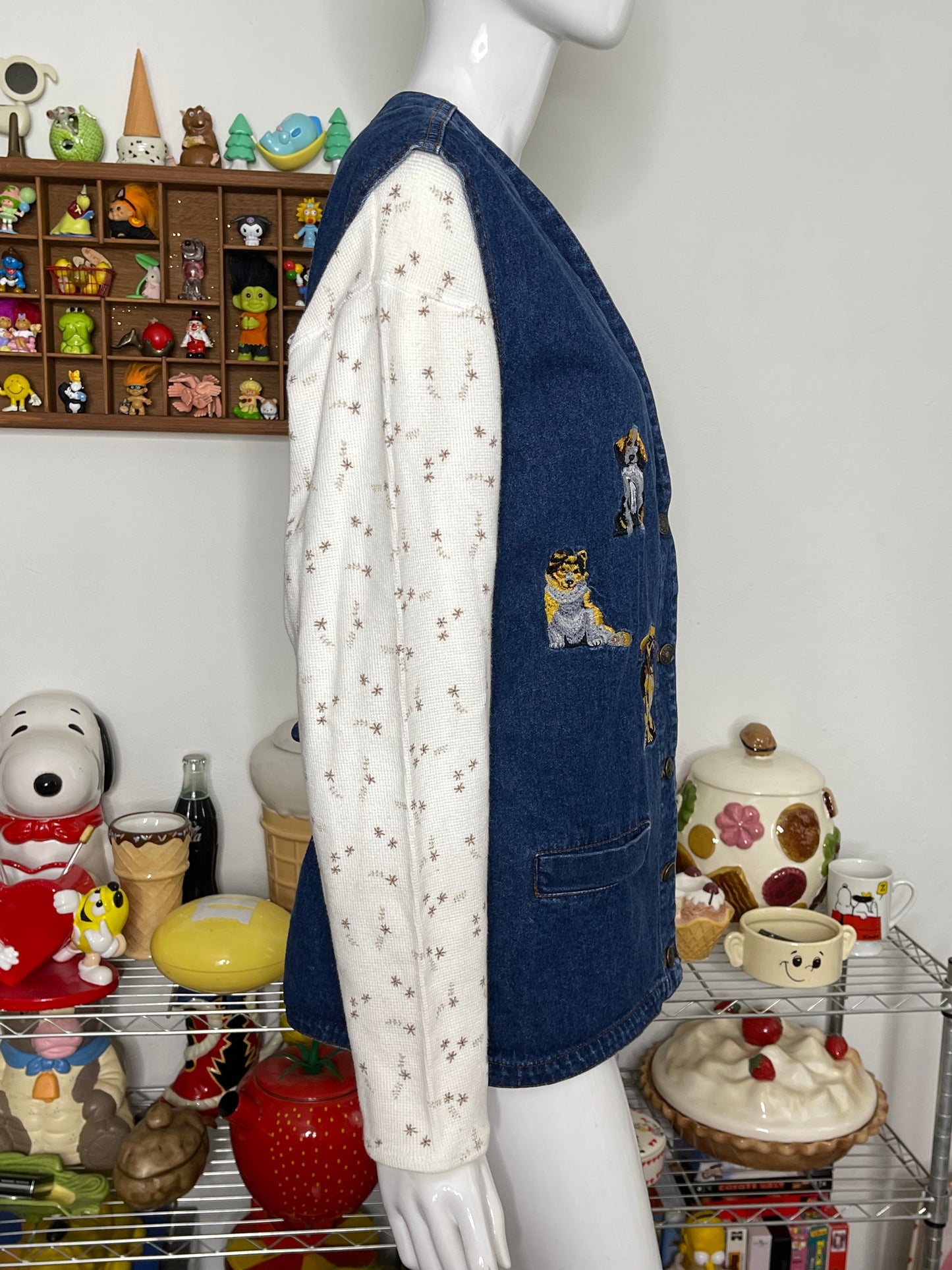 Vintage 90s Dog Denim Embroidered Oversized Vest Sz M/L