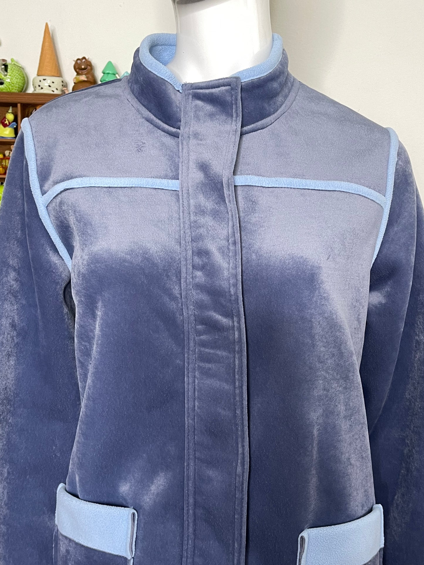 2000s velour plush & fleece trim jacket sz M