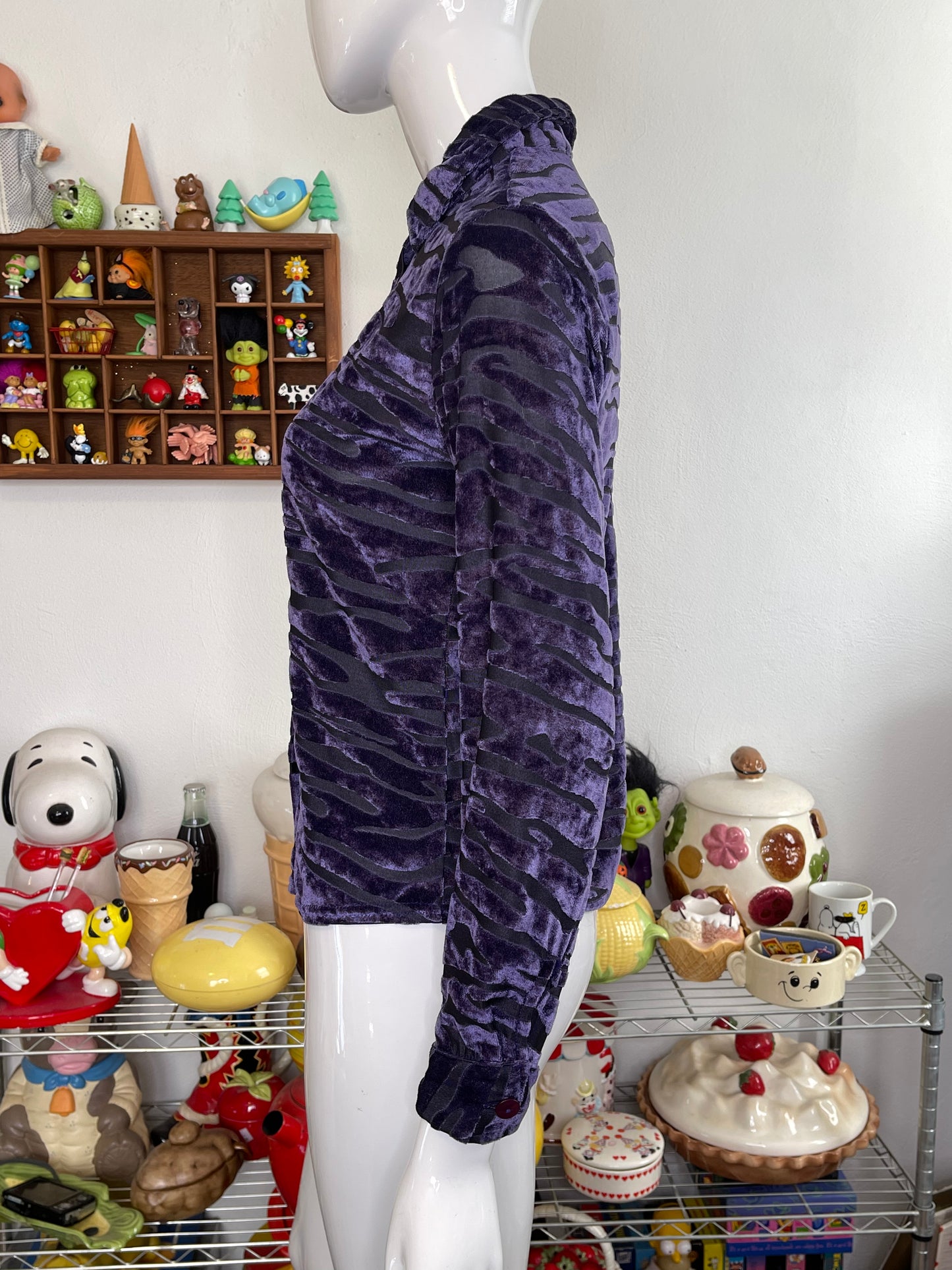 Vintage Purple Swirly Zebra Velvet & Mirco Mesh Collared Button Up Sz S