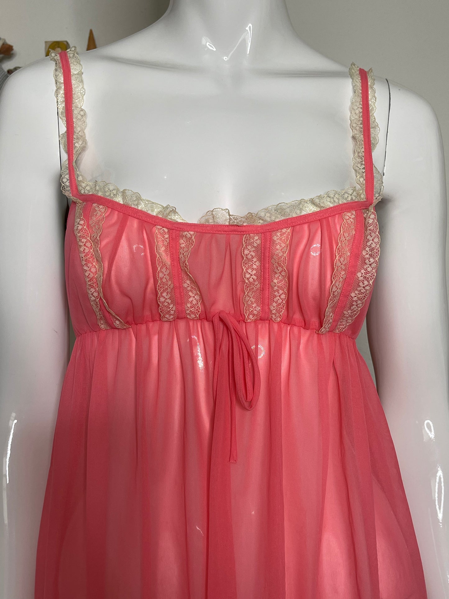 2000s Victoria's Secret Sheer Coral Pink Mesh Lingerie Top Sz XS