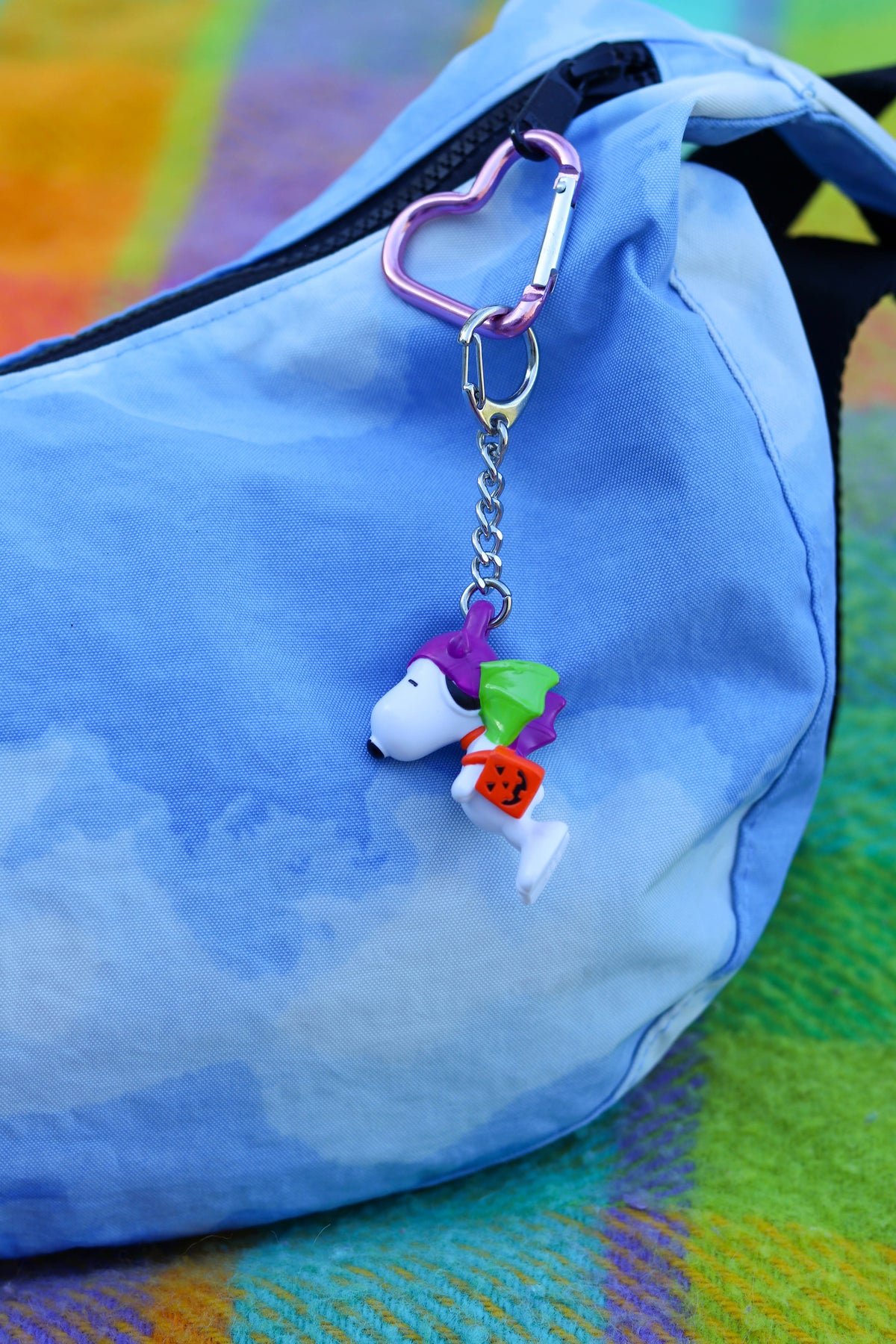 2000s Bat Snoopy Trick Or Treat Keychain + Case (B)