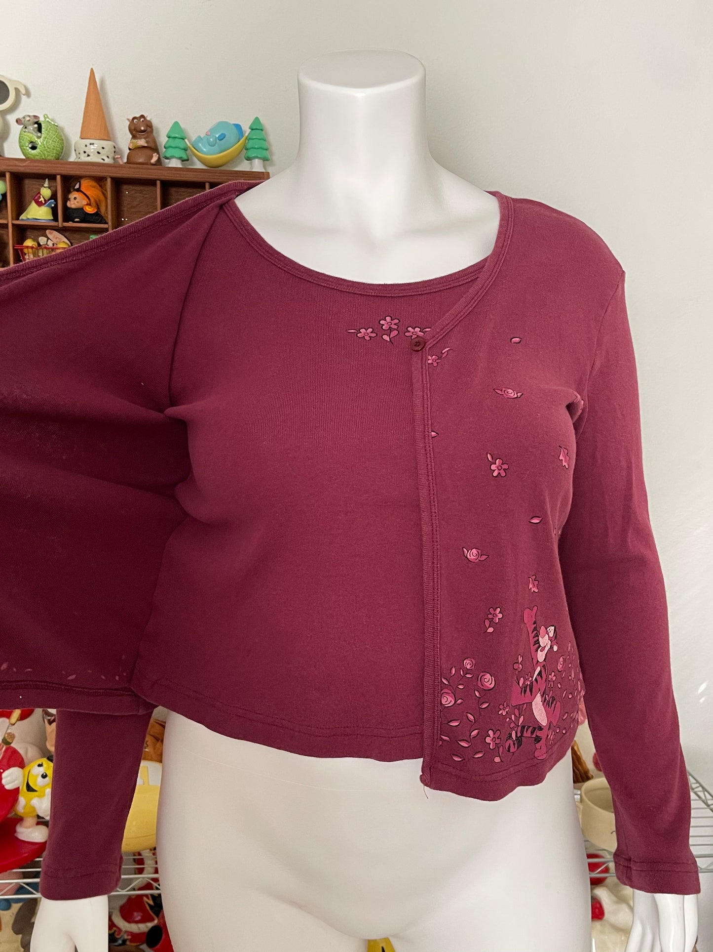 Vintage Tigger floral long sleeve top sz XL