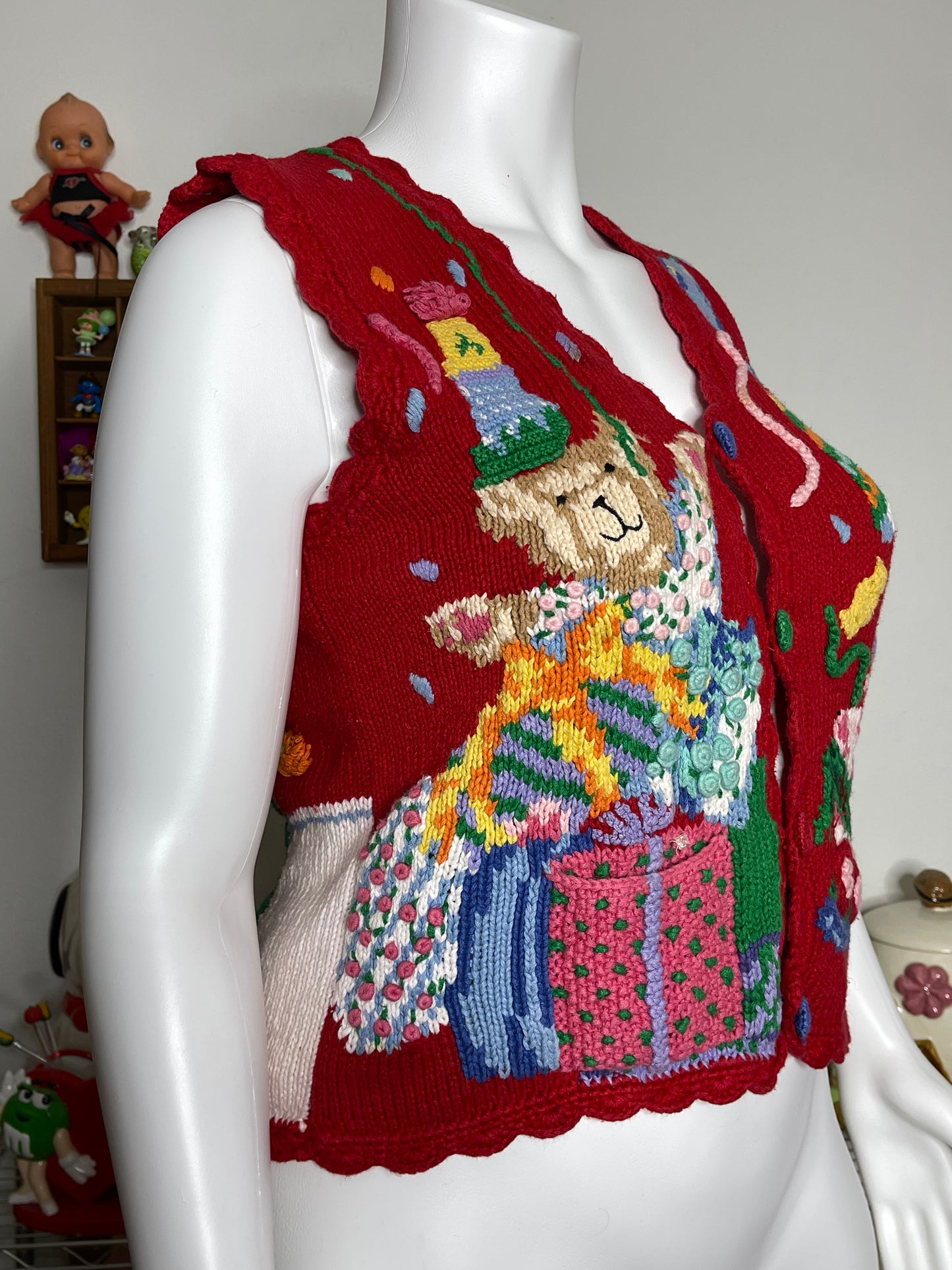 Vintage 90s Birthday Bears Hand Knit Vest Sz M/L