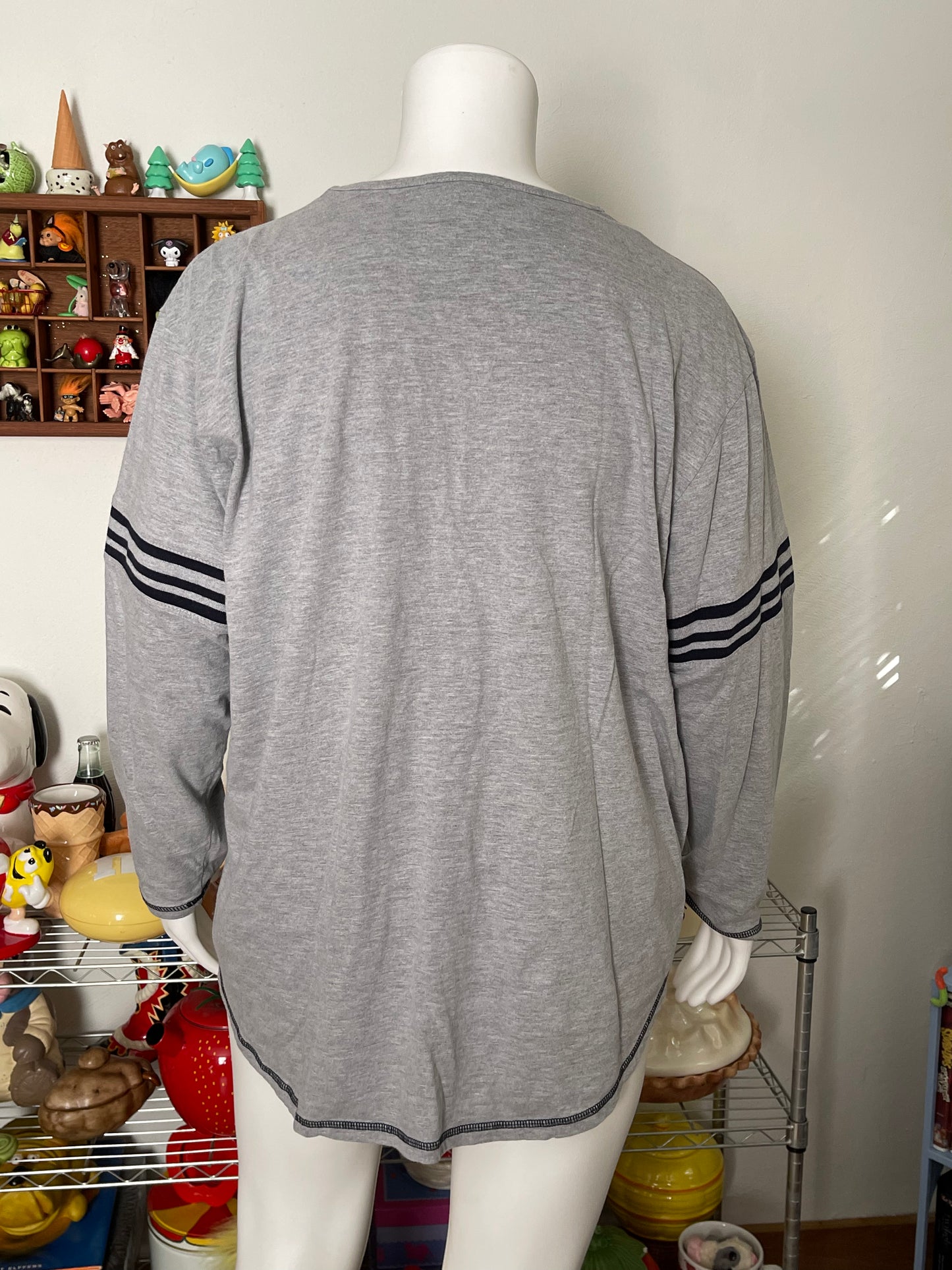 2000's Looney Tunes Plus Size Baseball long sleeve sz 2X