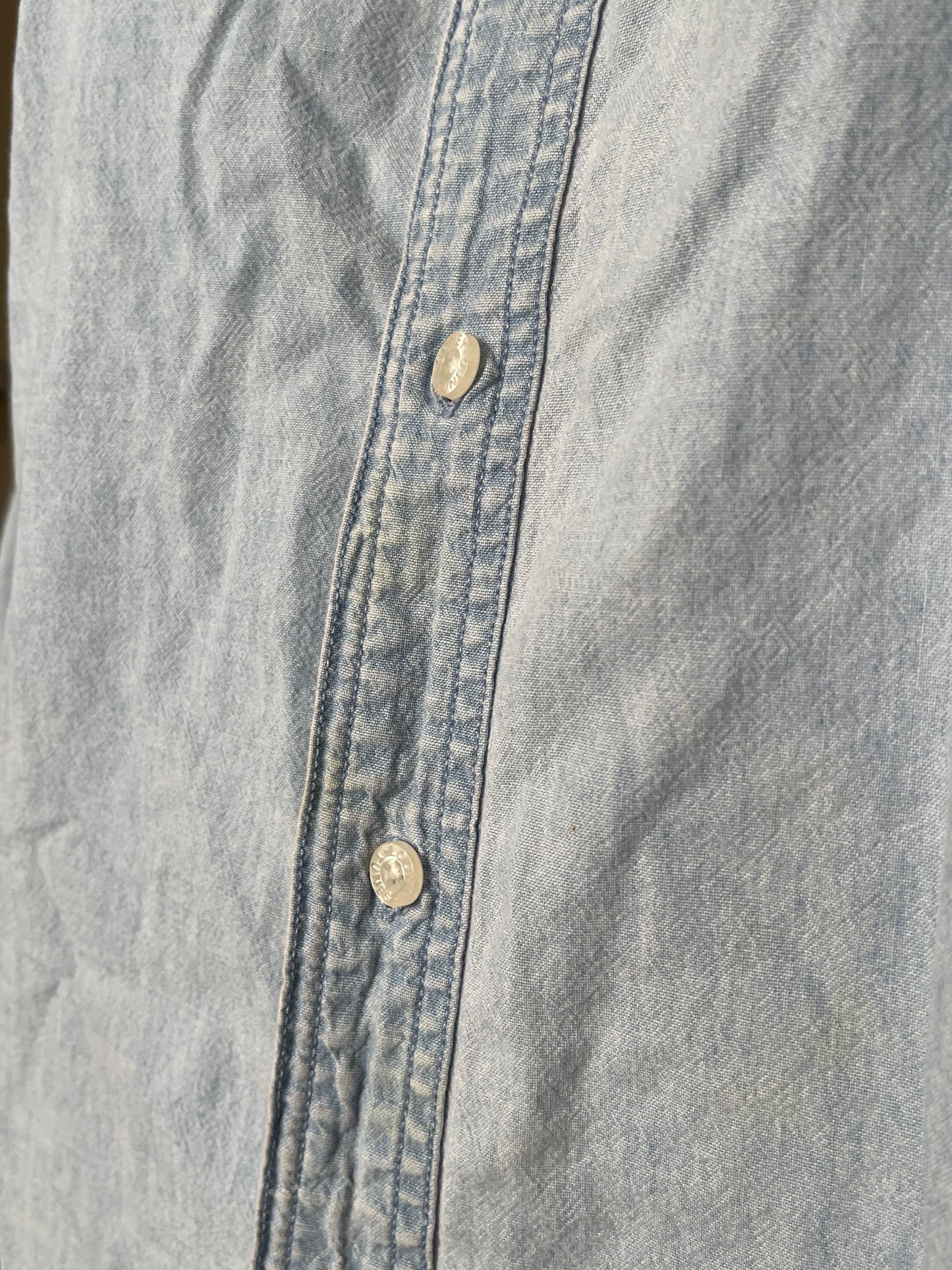 90s Looney Tunes Denim Button Down Long Sleeve sz L