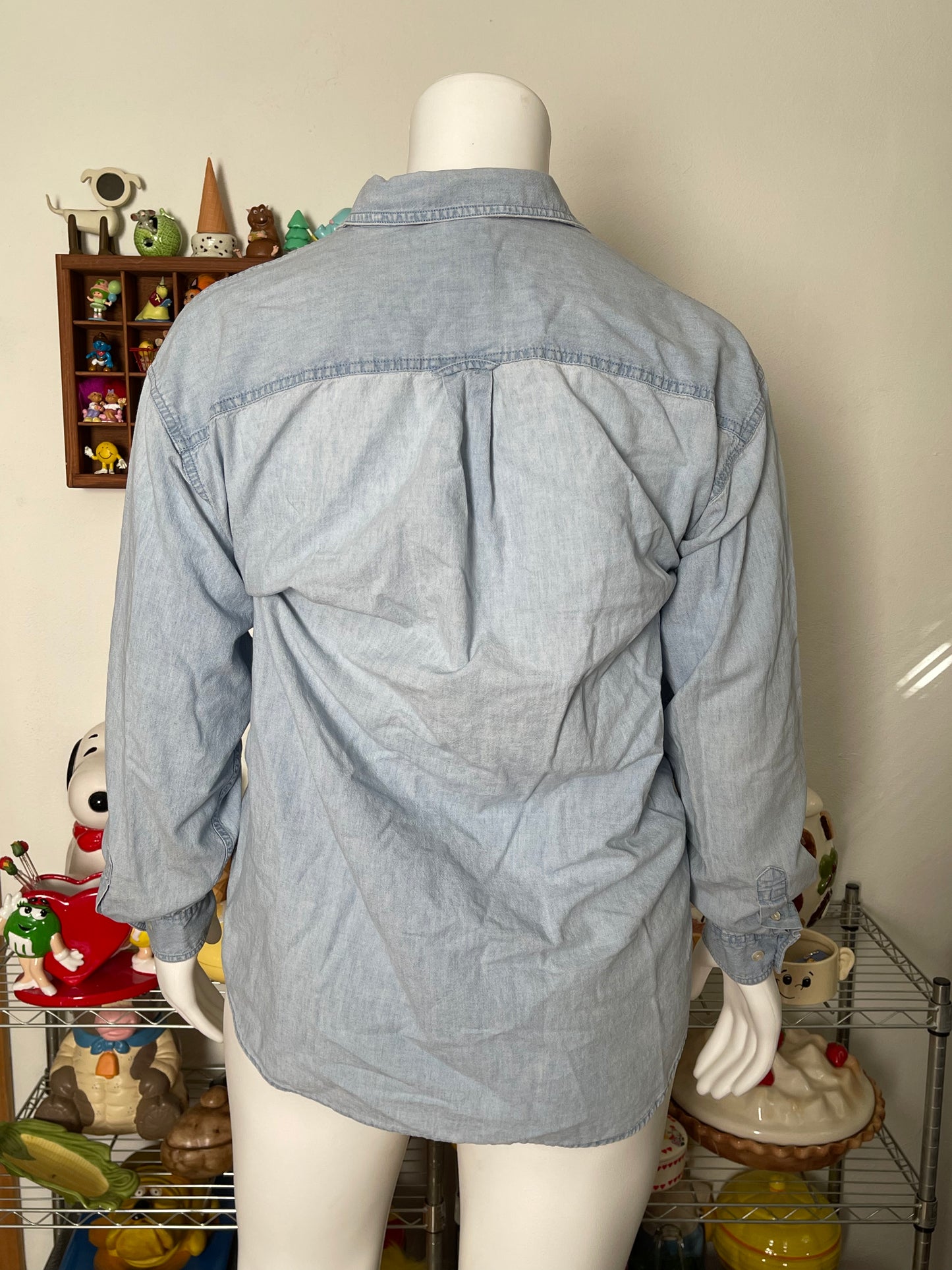 90s Looney Tunes Denim Button Down Long Sleeve sz L