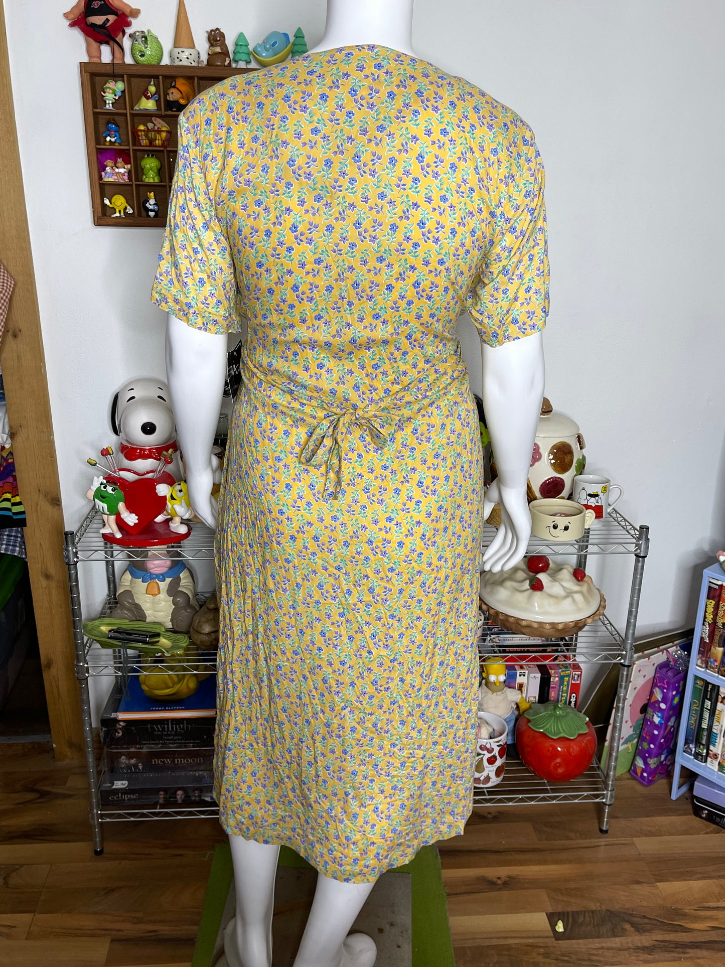 Vintage Deadstock Yellow Floral Button Down Dress Sz L/XL