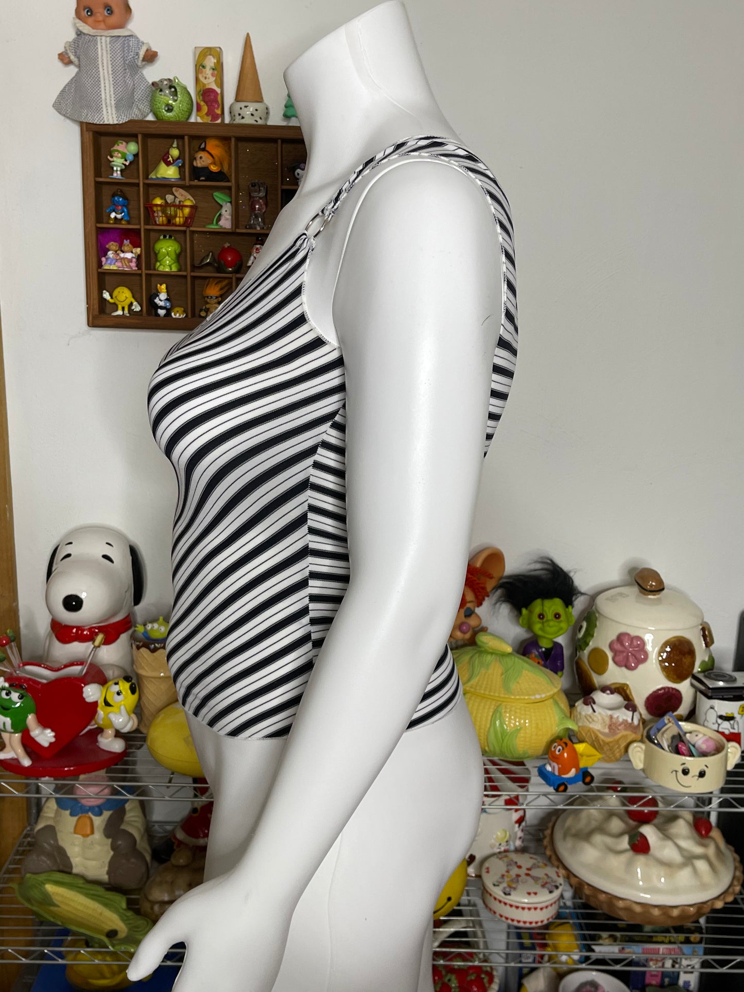 Vintage 2000s Black & White Striped O-Ring Tank Top Sz L