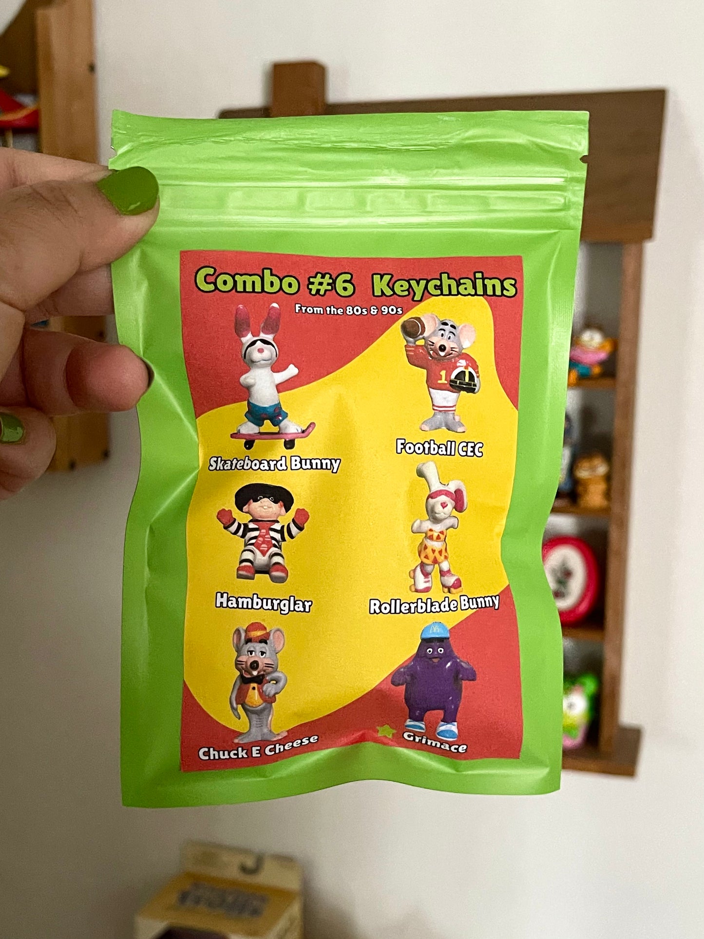 Vintage Combo #6 Keychain Blind Bags (1)