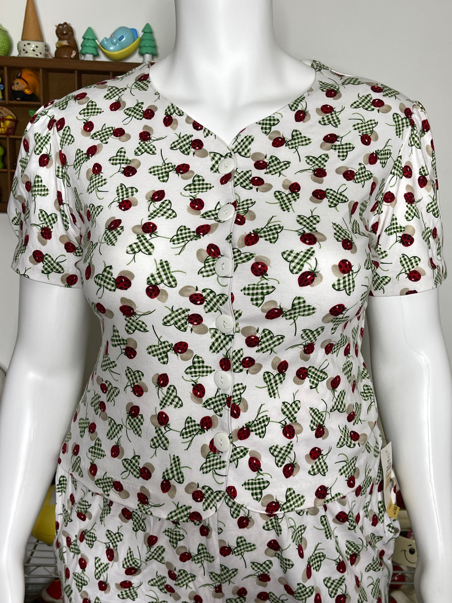 Vintage Deadstock Lucky Strawberry Top & Shorts Set Sz L/XL