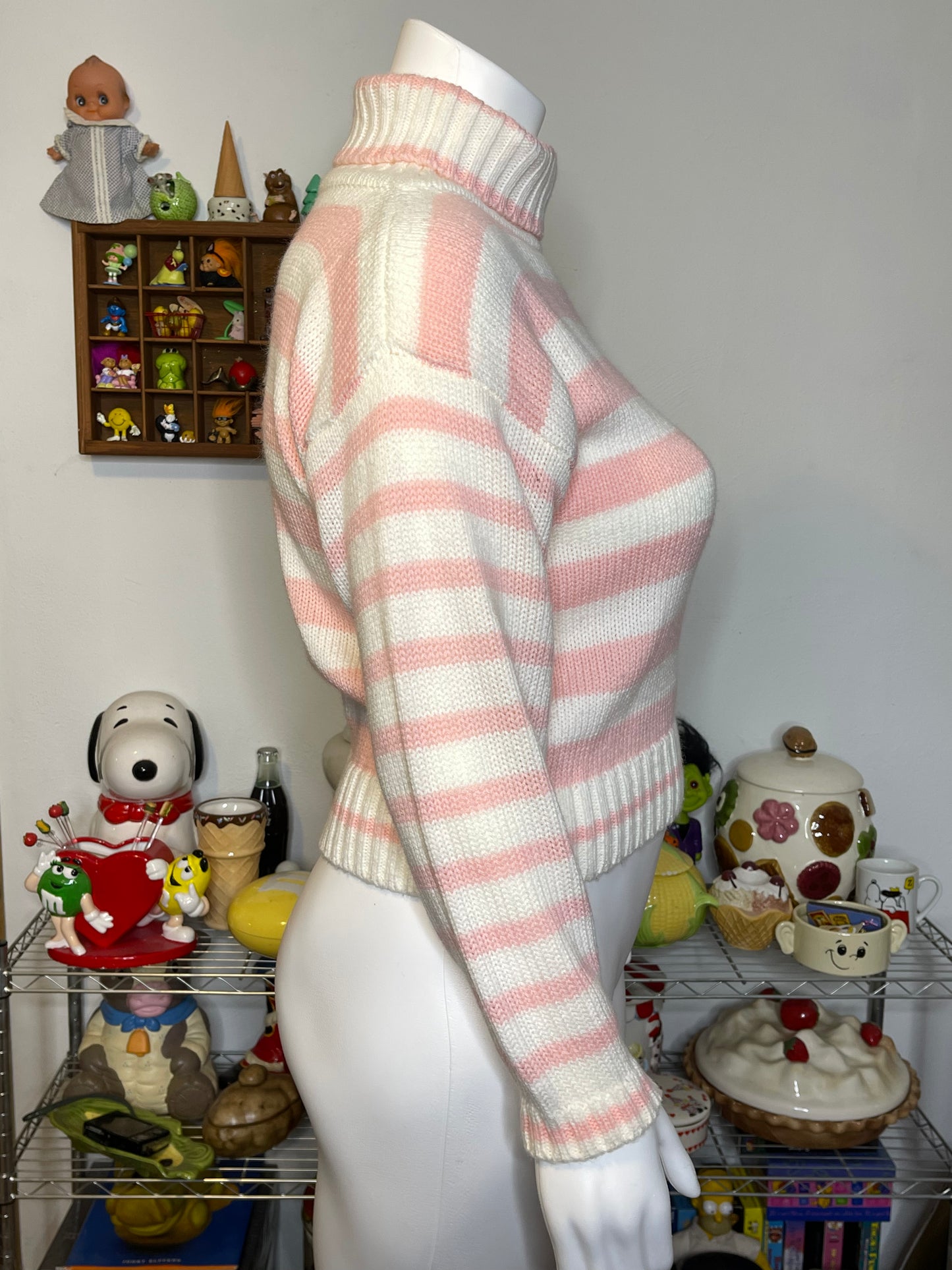 Vintage 90s Pink & Cream Striped Turtleneck Knit Sweater Sz L