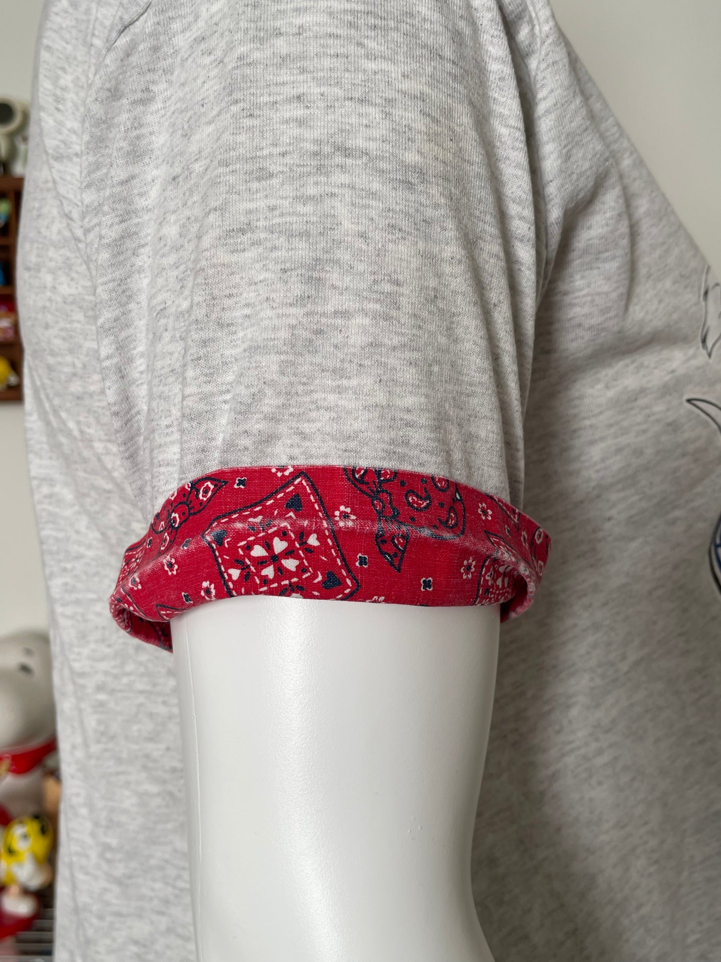 90s Looney Tunes Bandana print tee sz XL