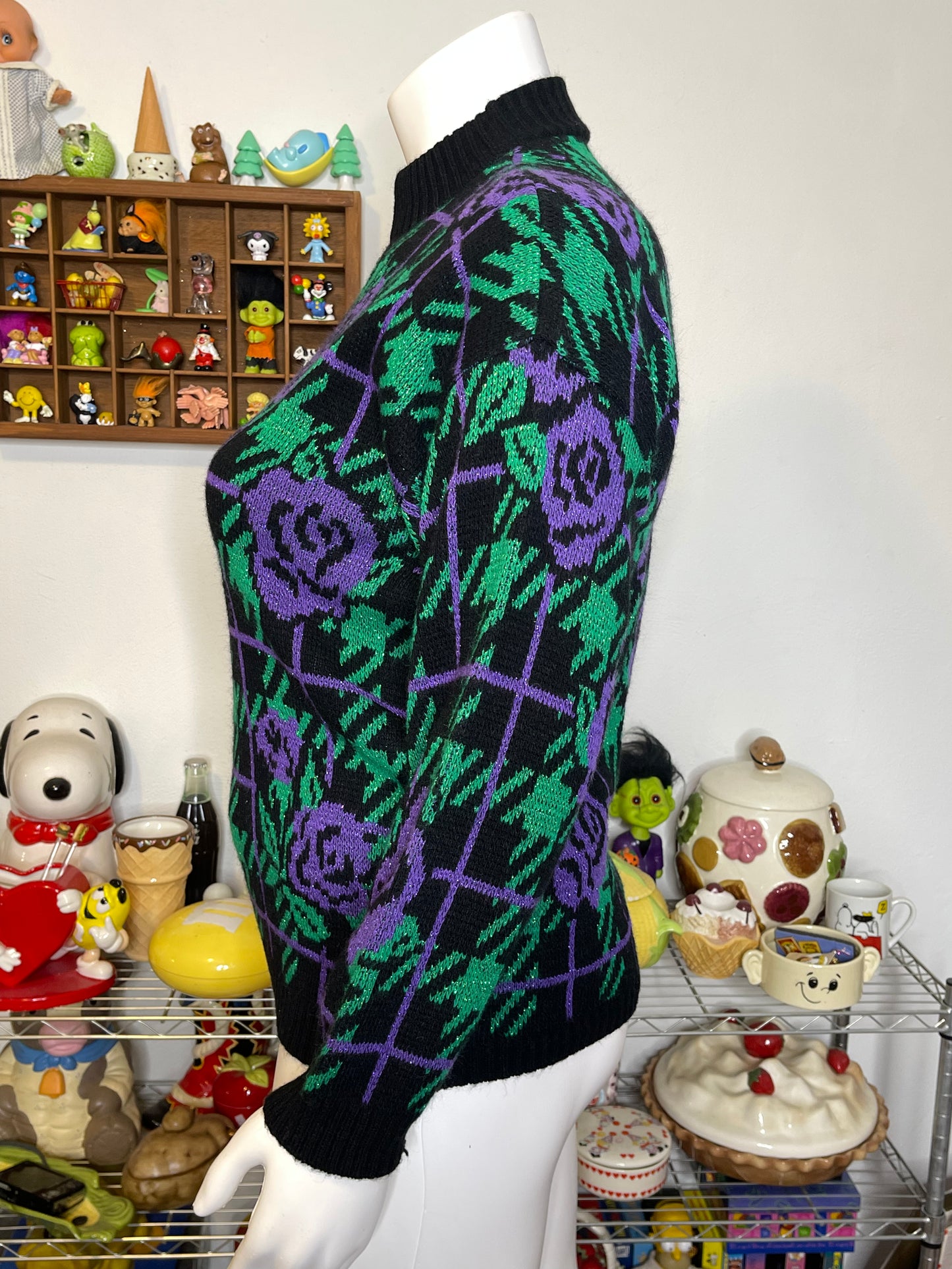 Vintage 90s Glittery Purple Green Rose Print Knit Sweater Sz M/L