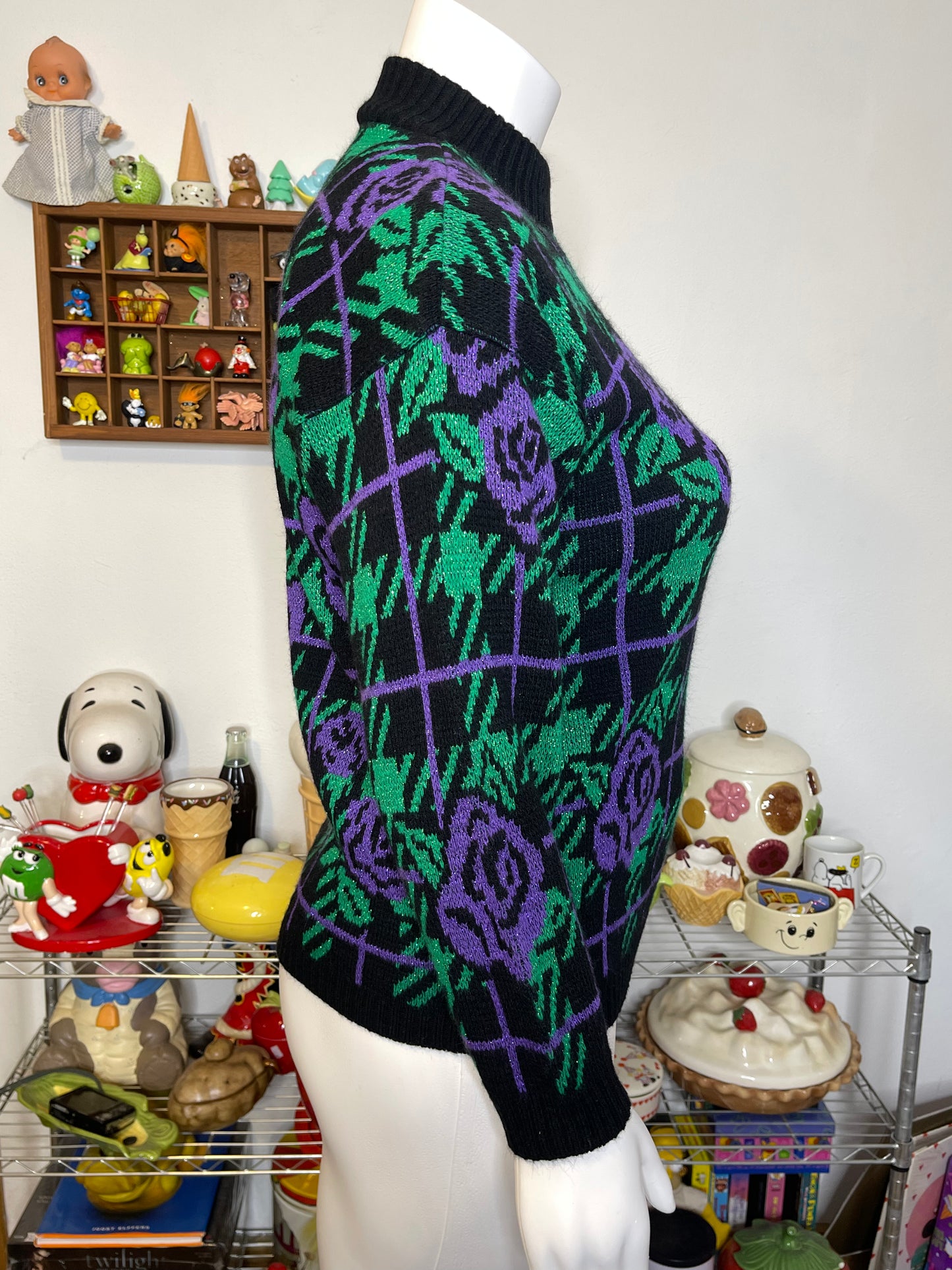 Vintage 90s Glittery Purple Green Rose Print Knit Sweater Sz M/L