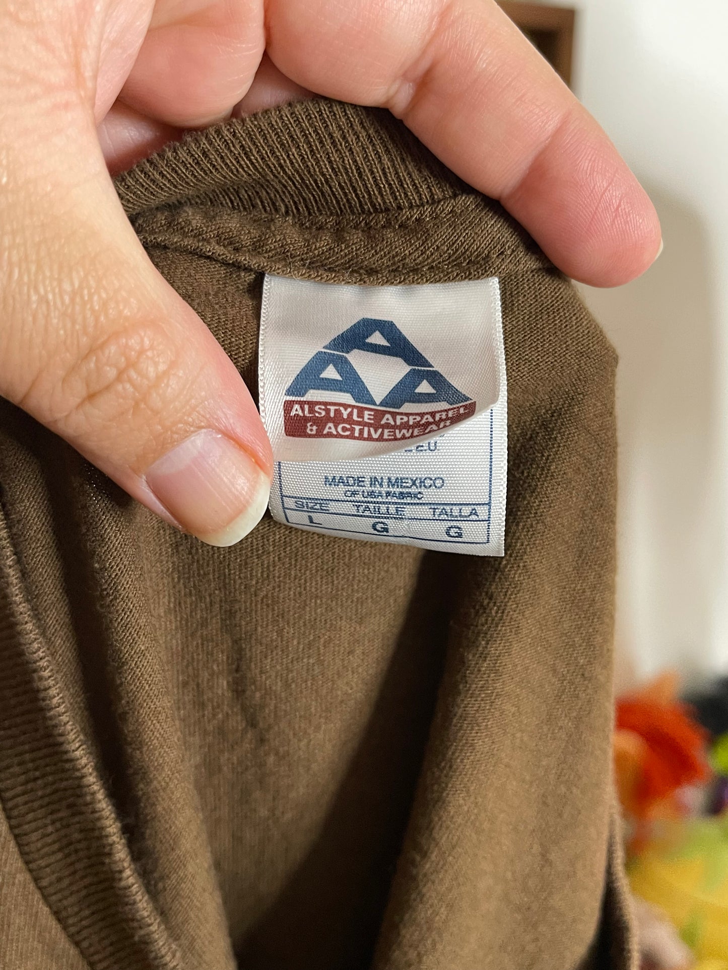 2000s "I'm not lazy" Brown Graphic Tee Sz L