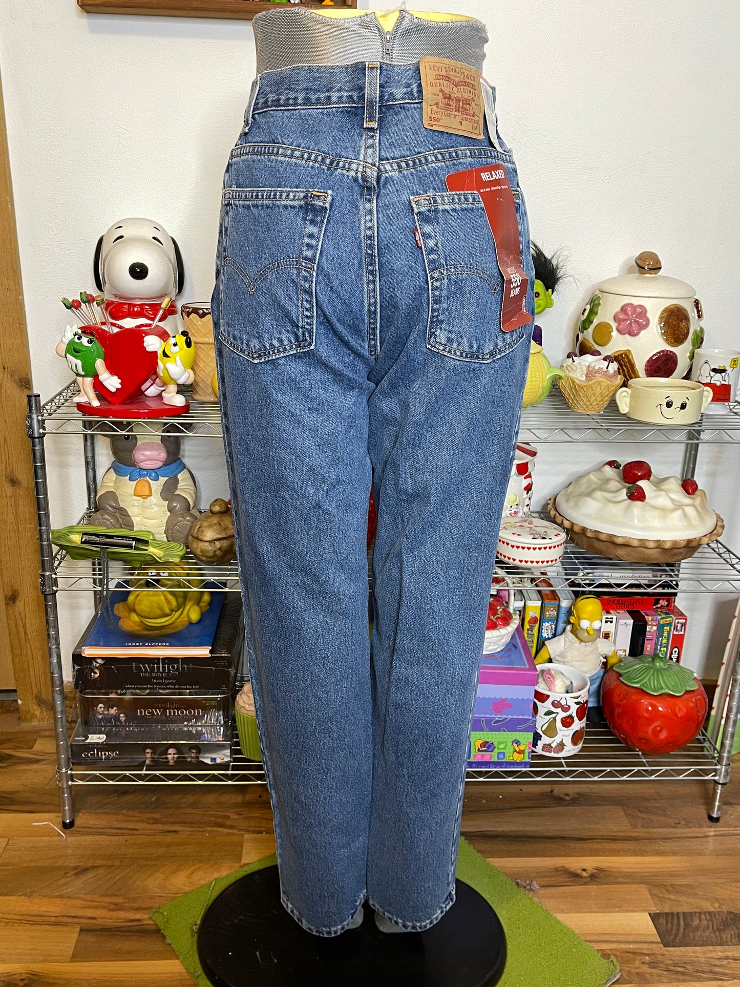 Vintage 2000s Deadstock Levi's 550 Mom Jeans Sz 10 28in