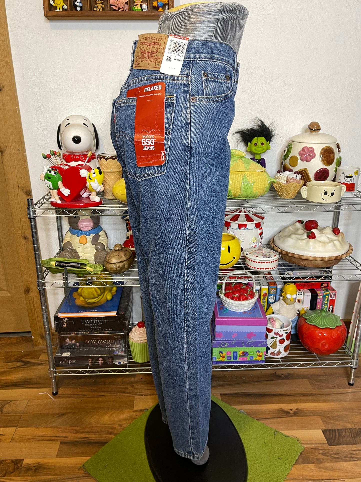 Vintage 2000s Deadstock Levi's 550 Mom Jeans Sz 10 28in