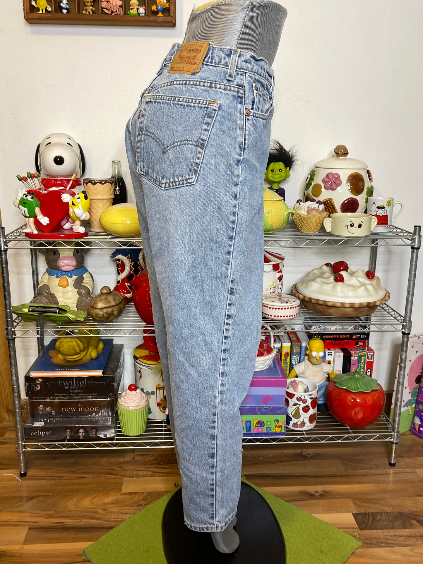 Vintage 90s Levi's 550 Light Wash Denim Jeans Sz 16 33in