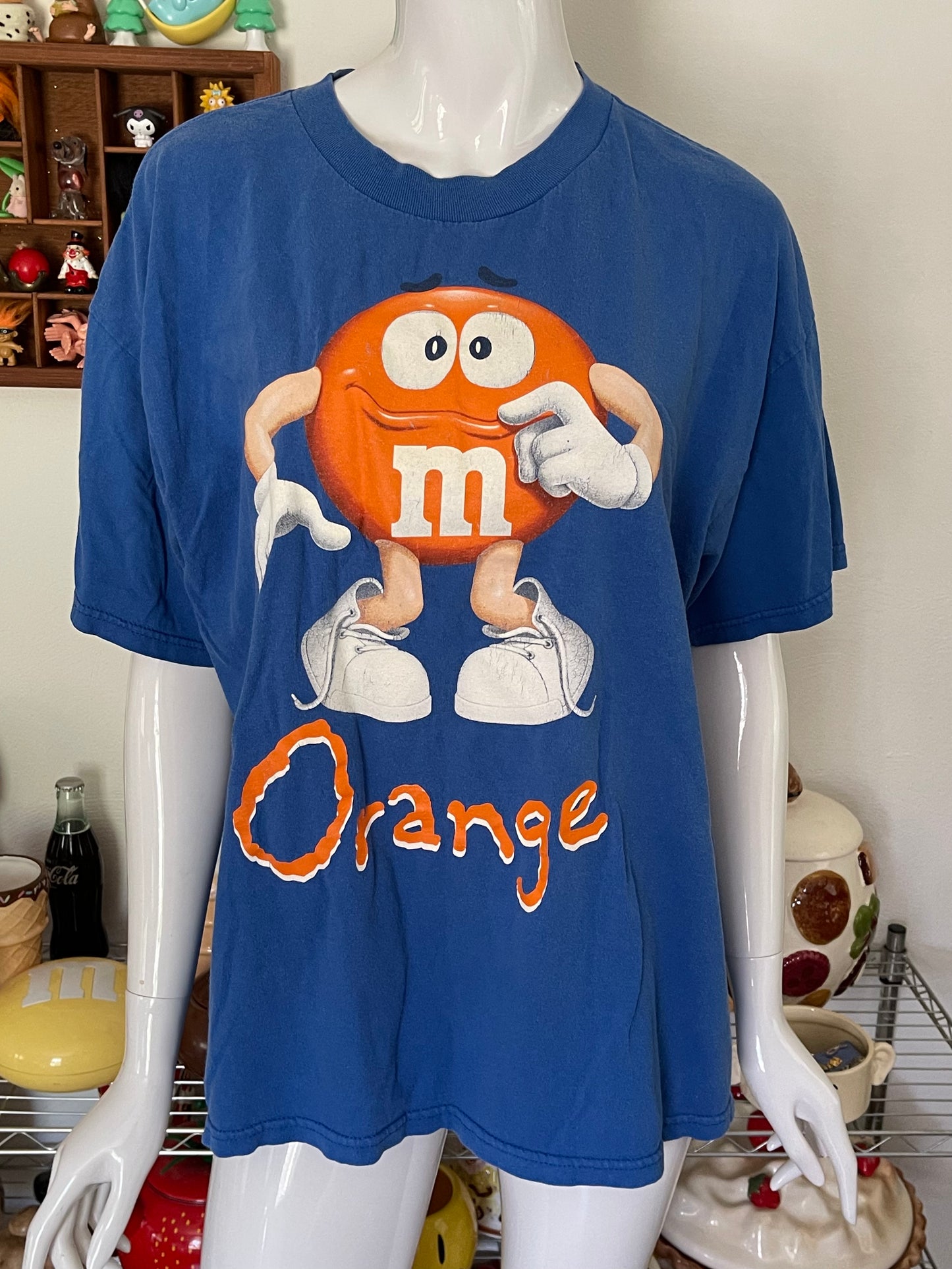 Orange M&M blue tee sz XL