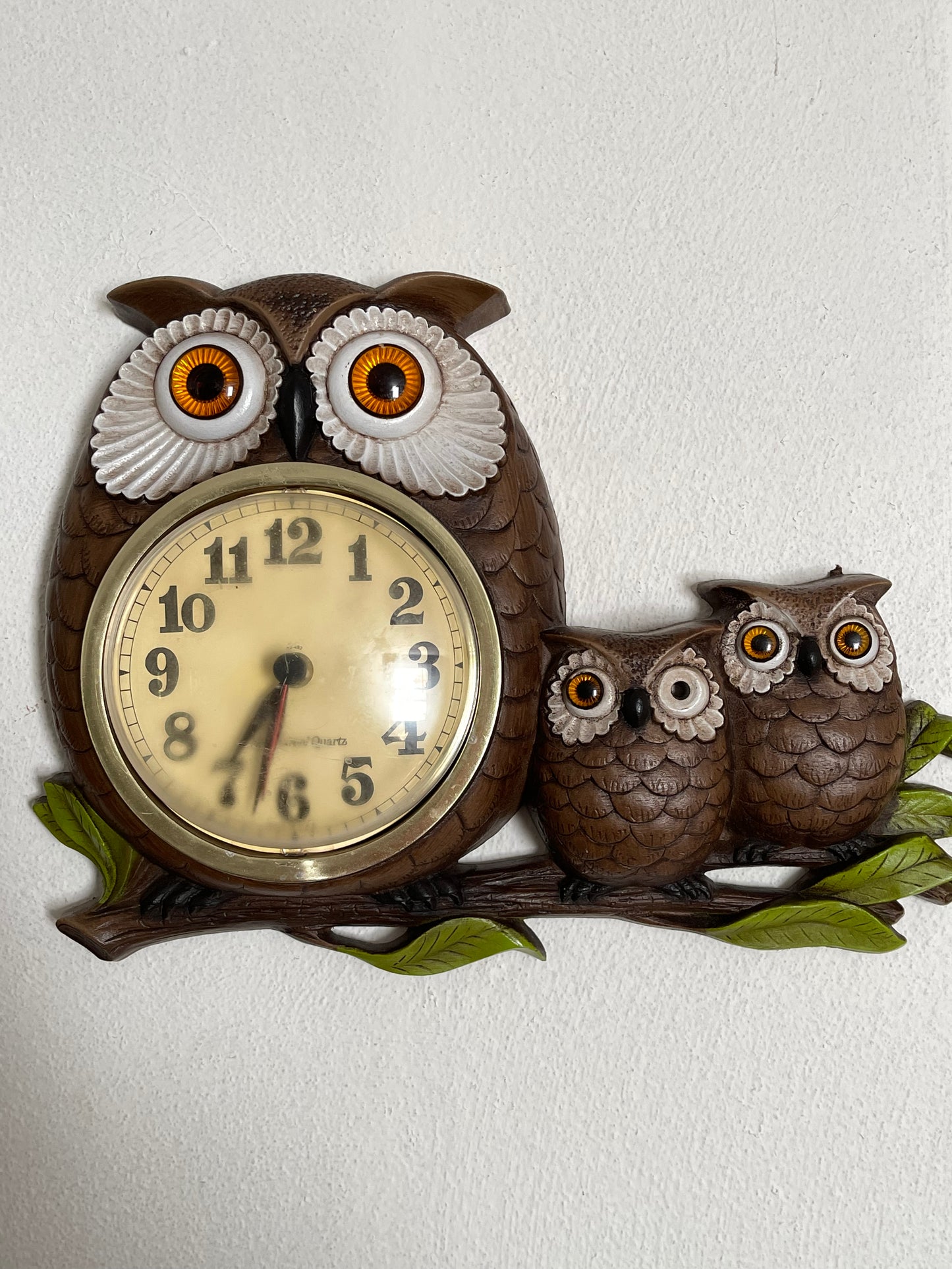 Vintage 70s Family Owl Plastic Nonworking Wall Clock