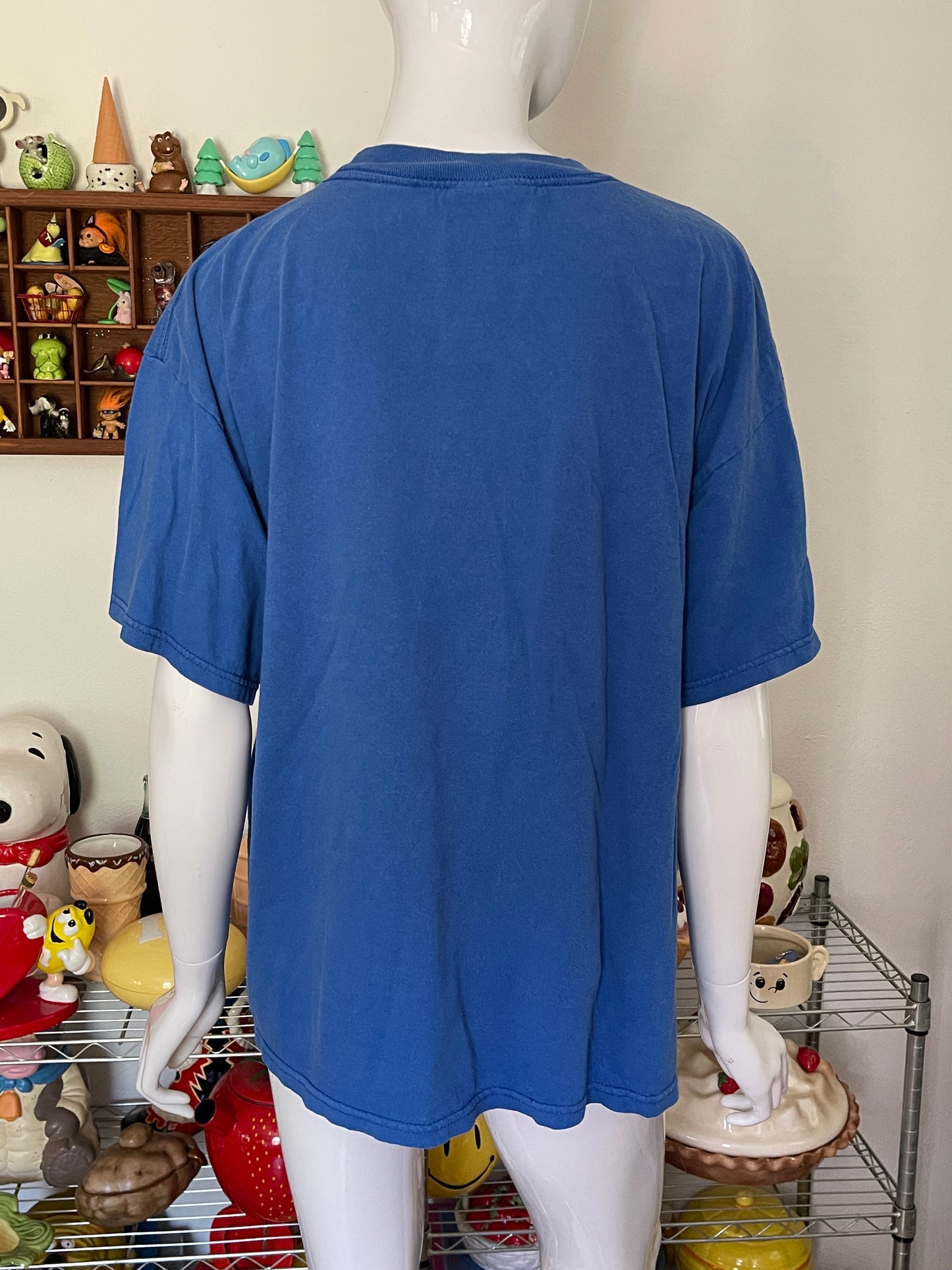 Orange M&M blue tee sz XL