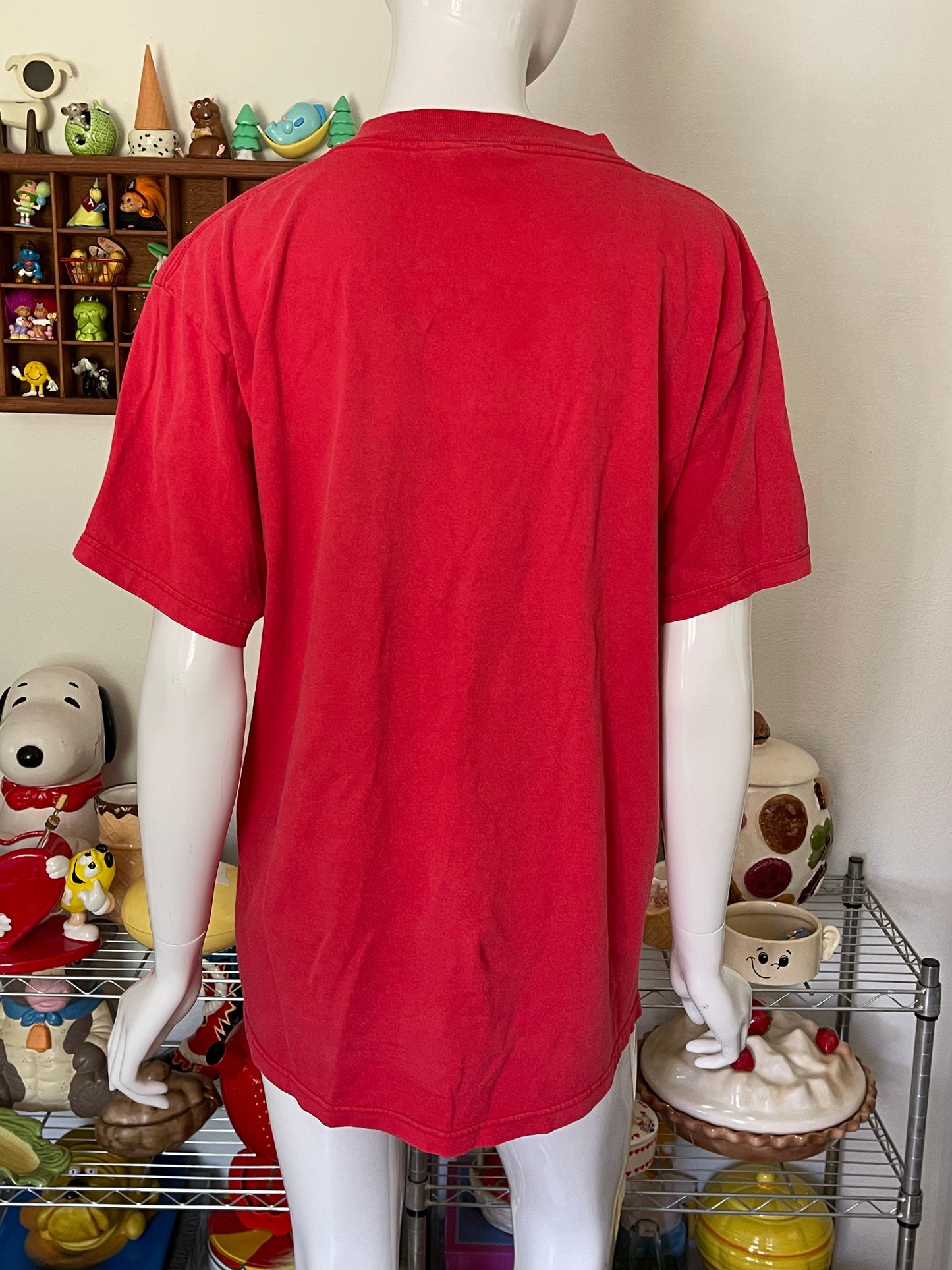 Vintage 90s Winnie The Pooh tee sz L