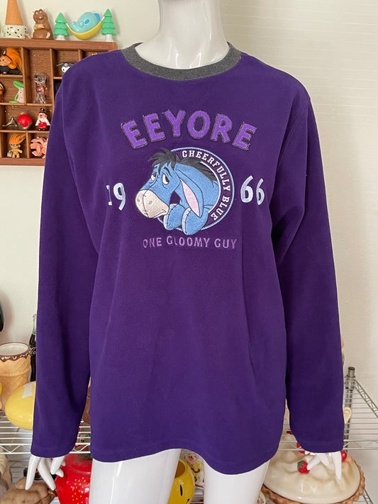 2000s Eeyore oversized fleece sweater sz M
