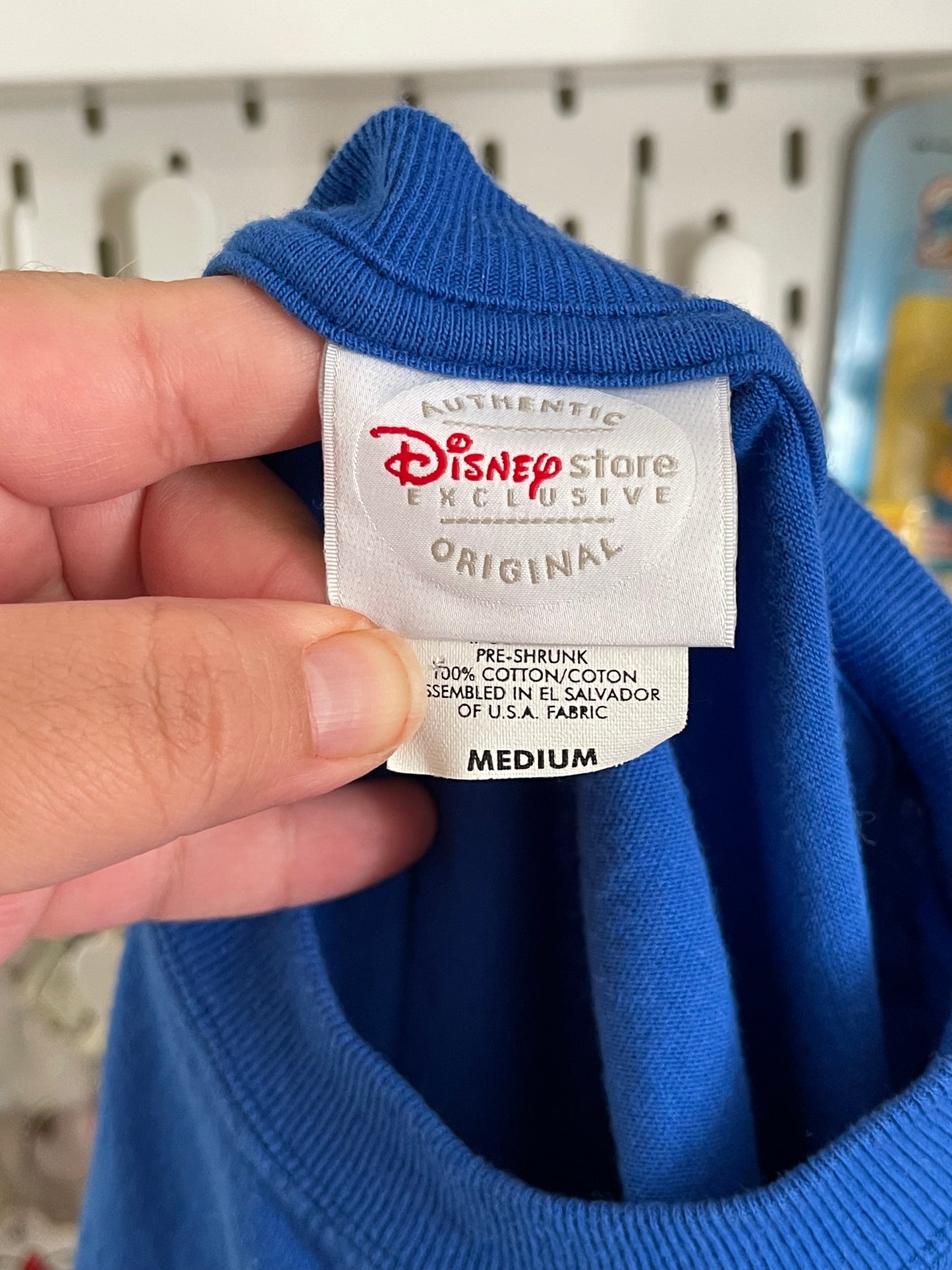 2000s Cinderella graphic tee sz XS