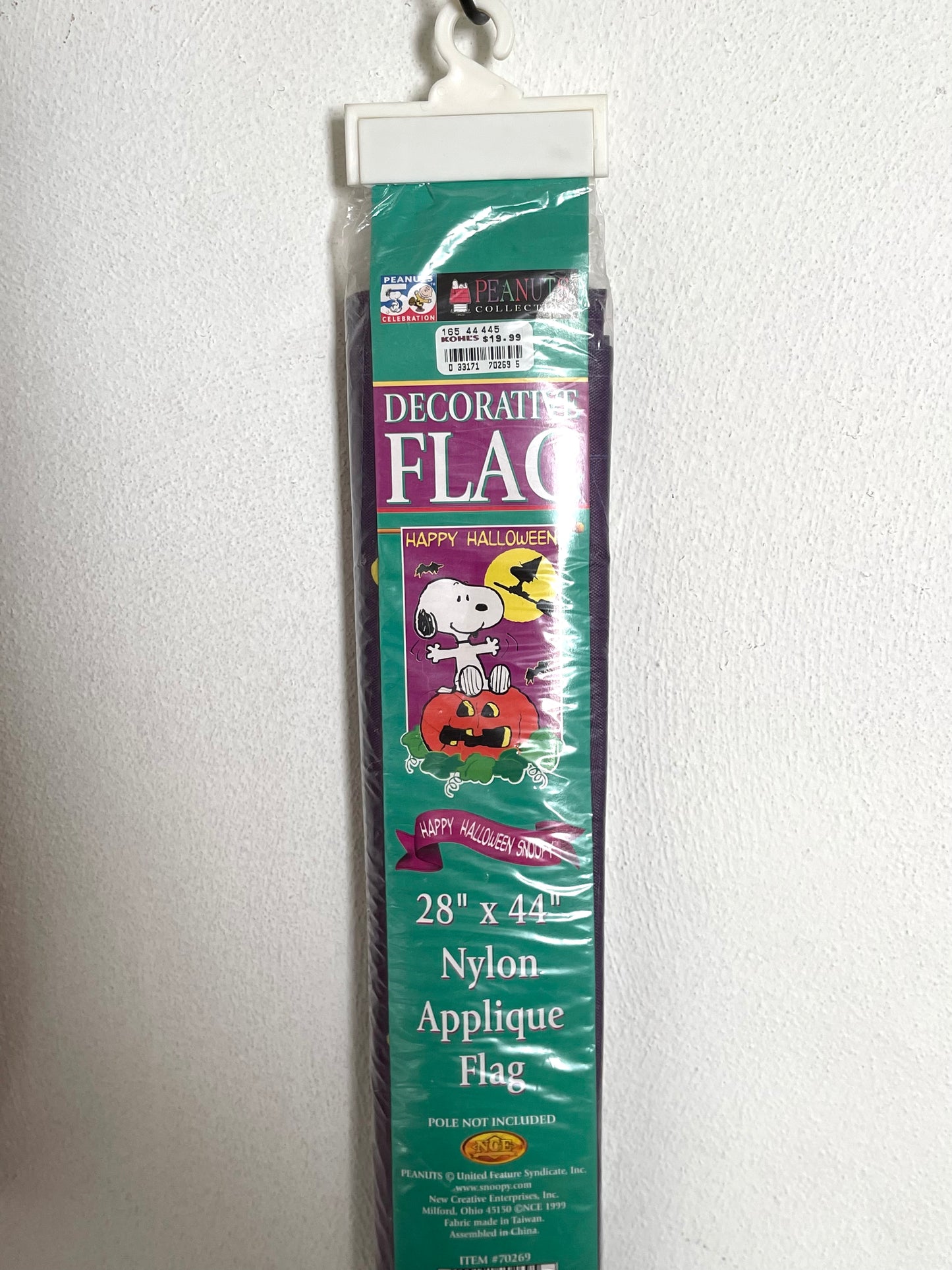 Vintage Happy Halloween Snoopy Decorative Flag