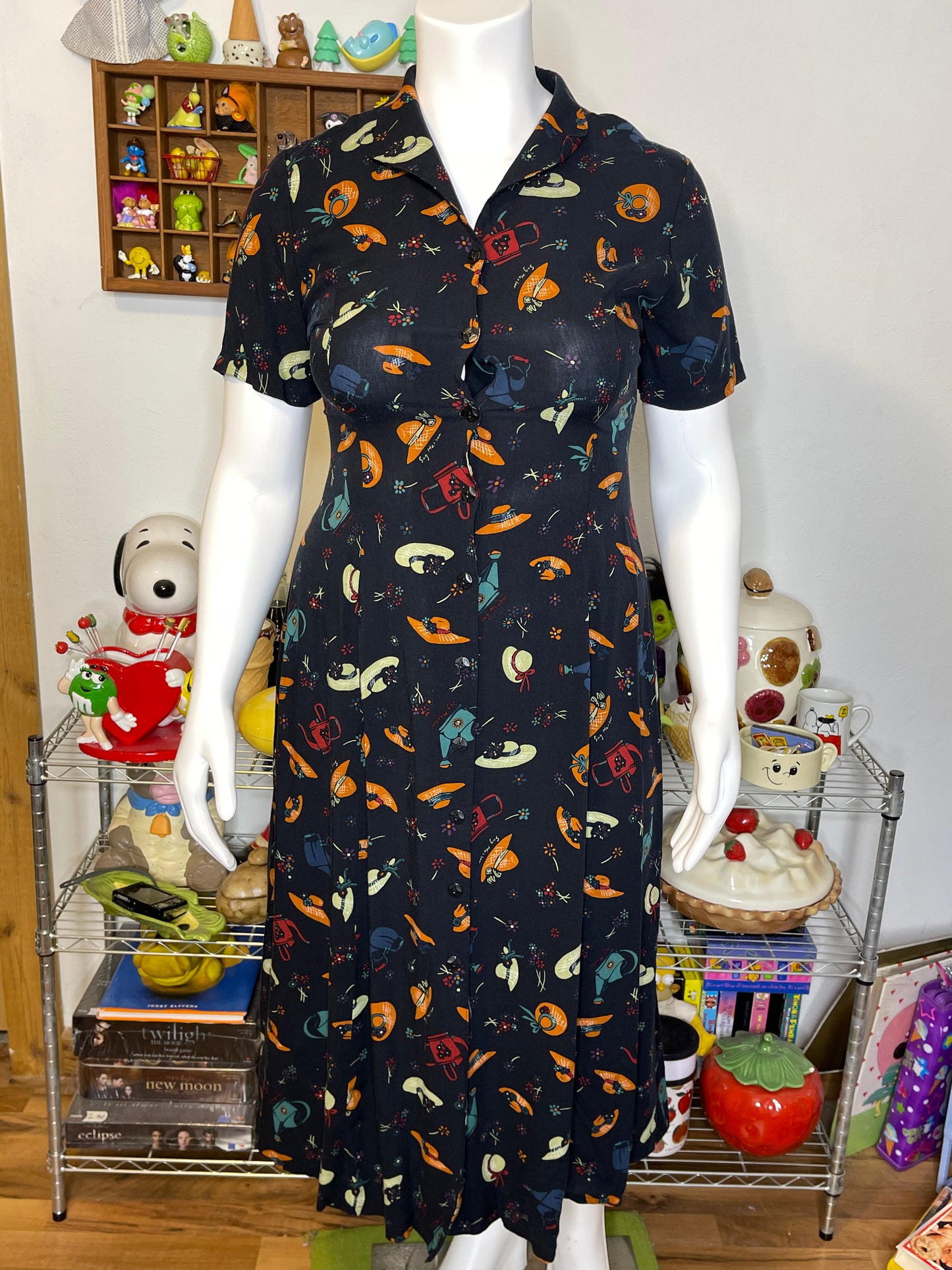 Vintage Whimsy Sun Hat & Watering Can Print Maxi Dress Sz L