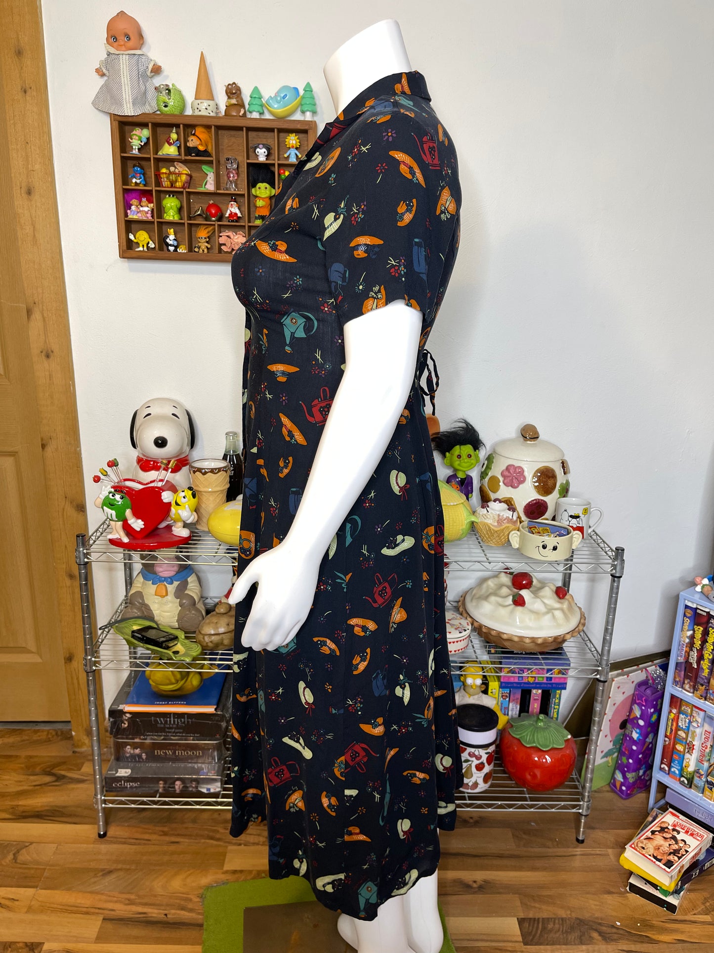 Vintage Whimsy Sun Hat & Watering Can Print Maxi Dress Sz L