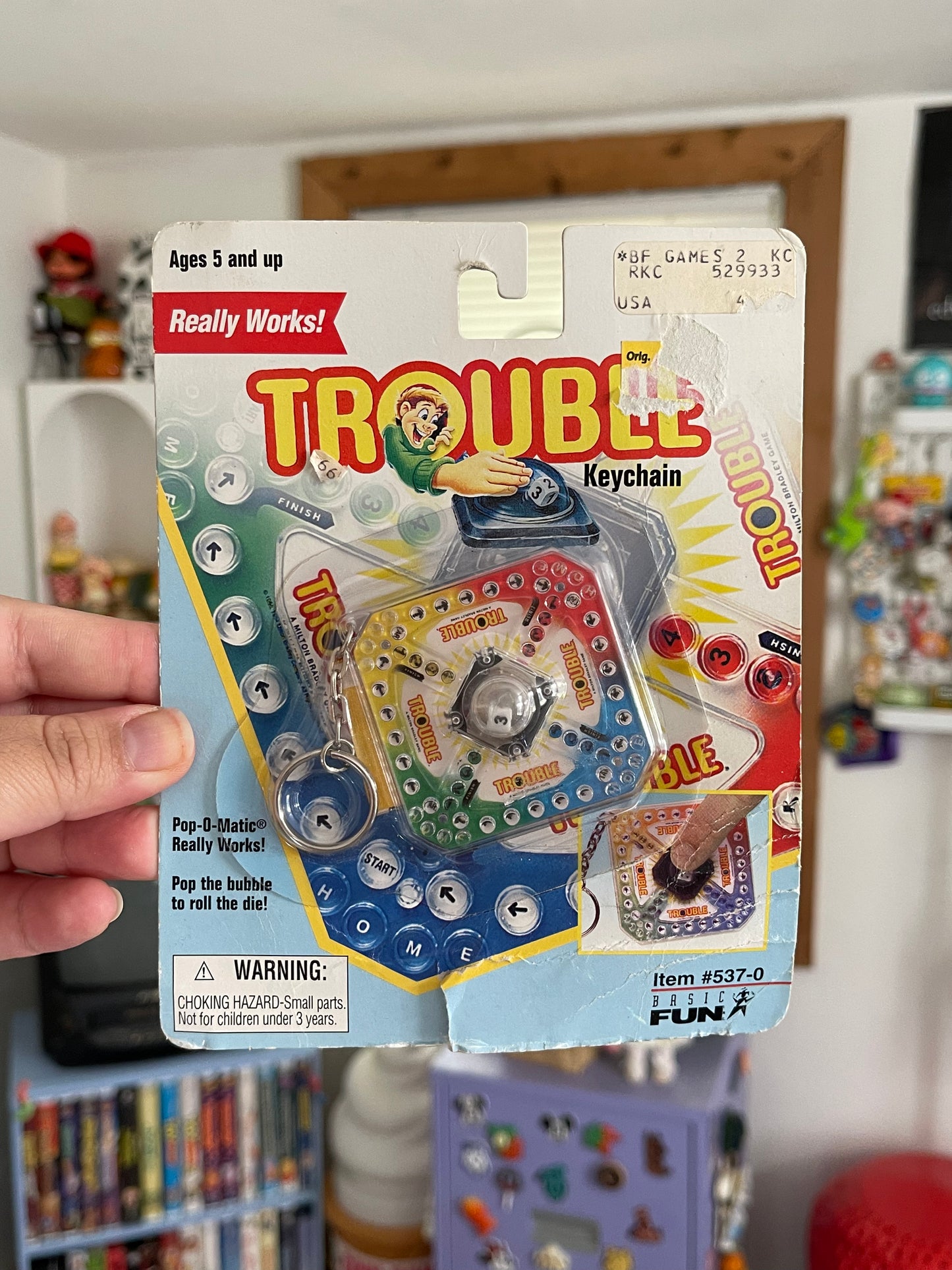 90s Trouble mini game keychain