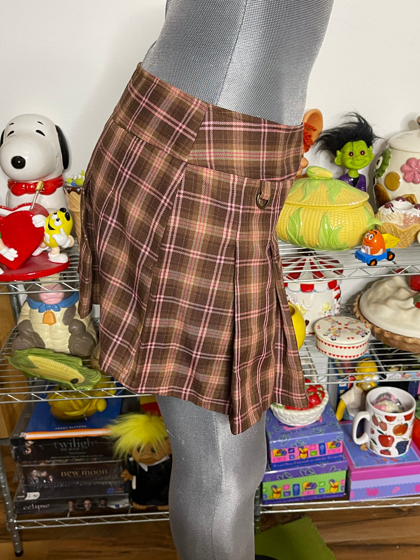 2000s Brown & Pink Plaid Pleated Mini skirt Sz 4