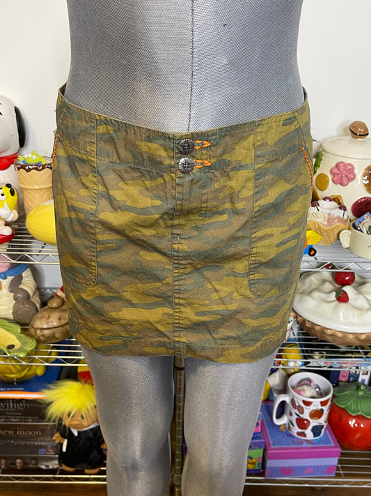 2000s Victoria Secret Camo Print Low - Mid Rise Mini Skirt Sz M