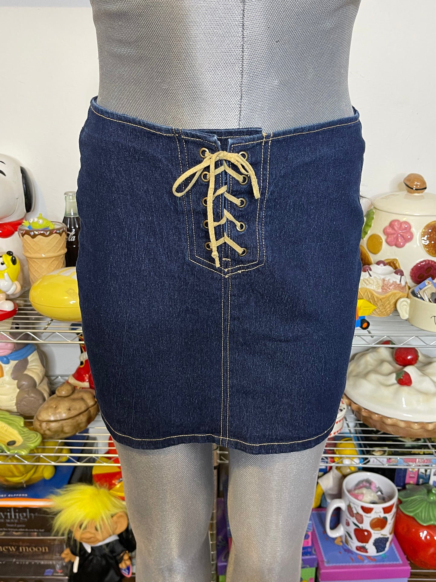 2000s L.e.i Lace Up Style Stretchy Denim Skirt Sz M
