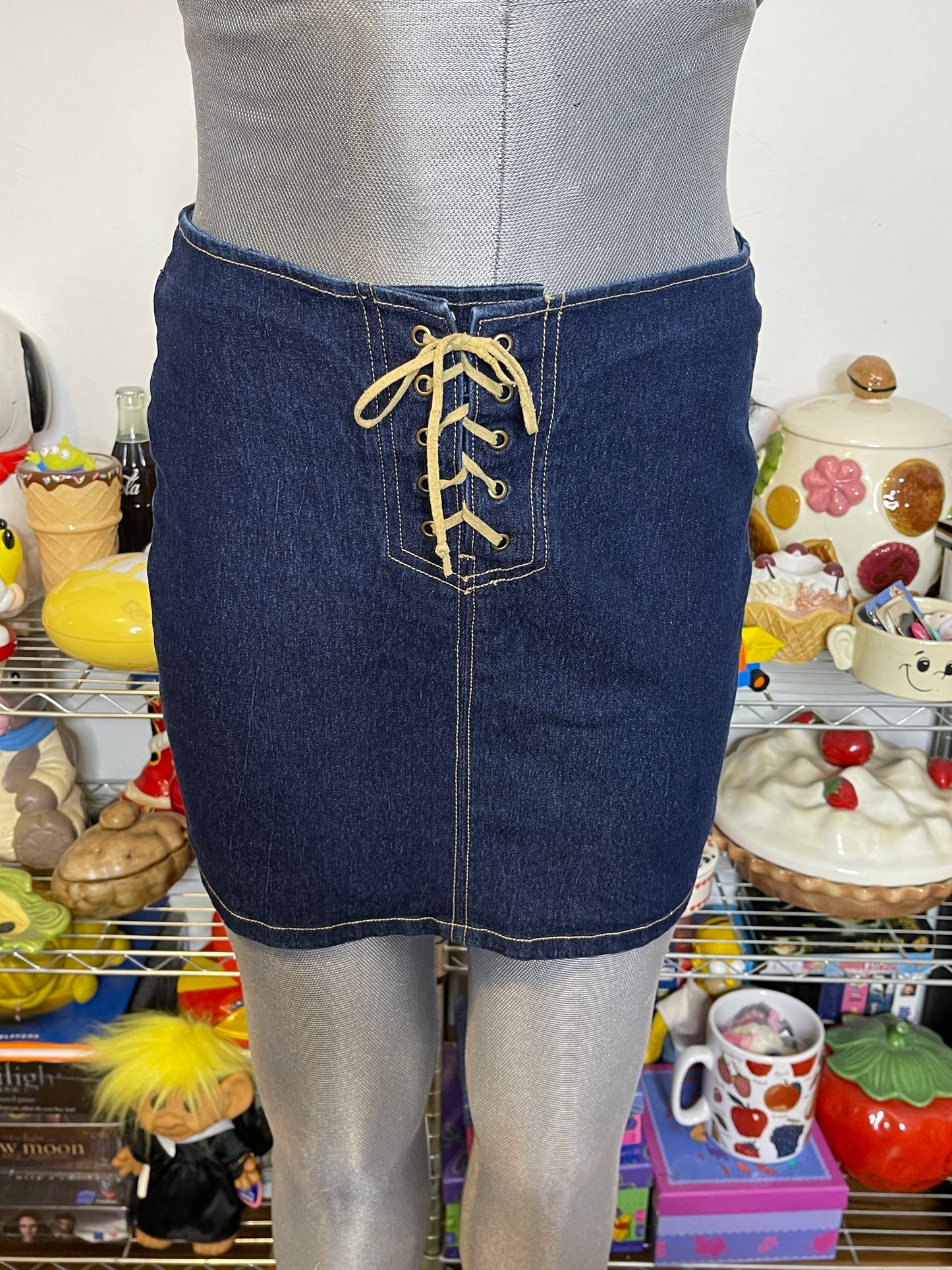 2000s L.e.i Lace Up Style Stretchy Denim Skirt Sz M