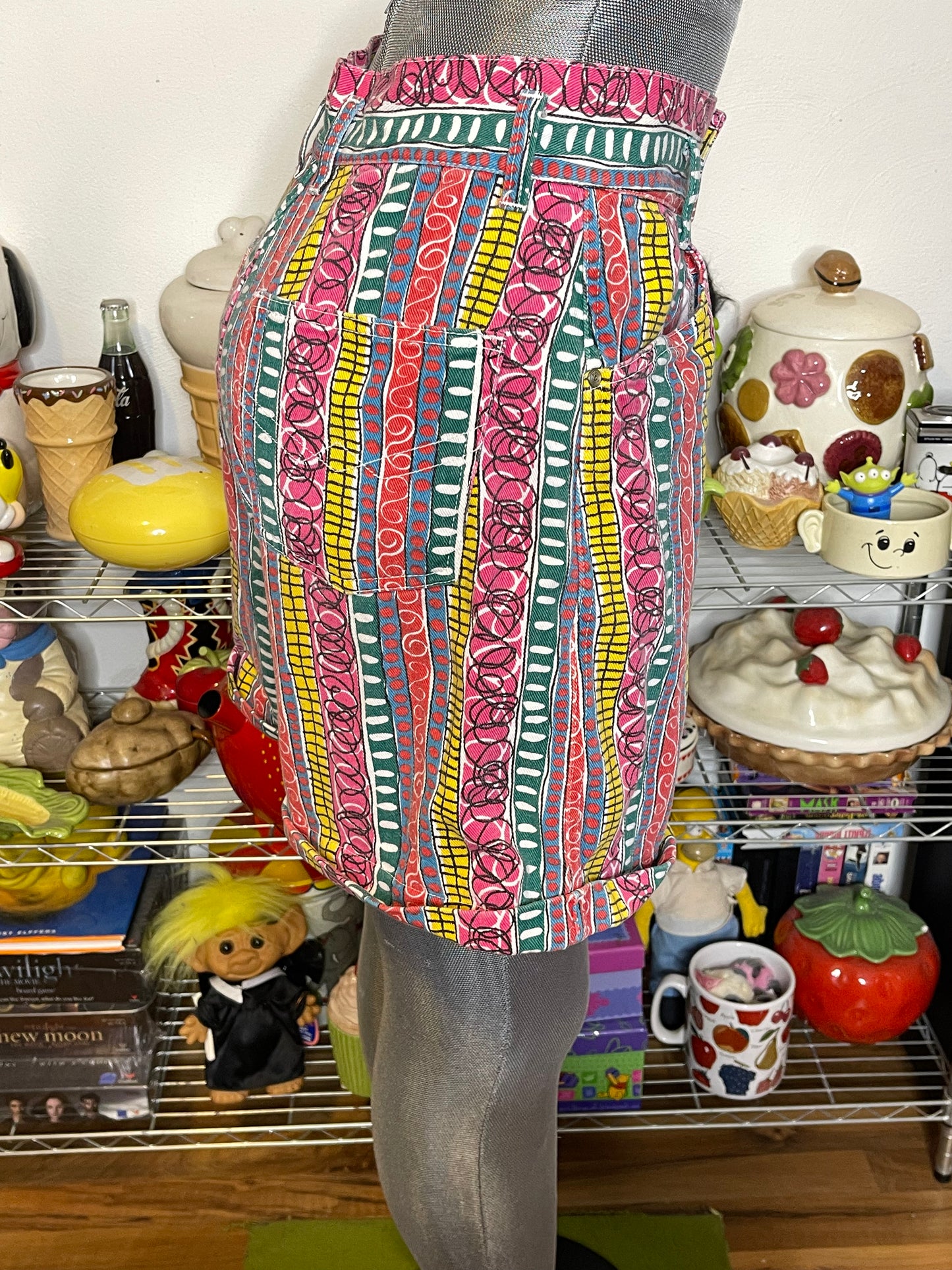 Vintage Colorful Funky Pattern High Waisted Shorts Sz 28in