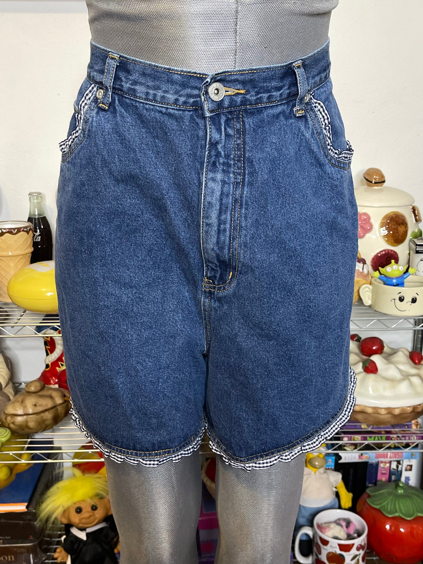 Vintage High Waisted Medium Wash Denim Gingham Shorts Sz 34in