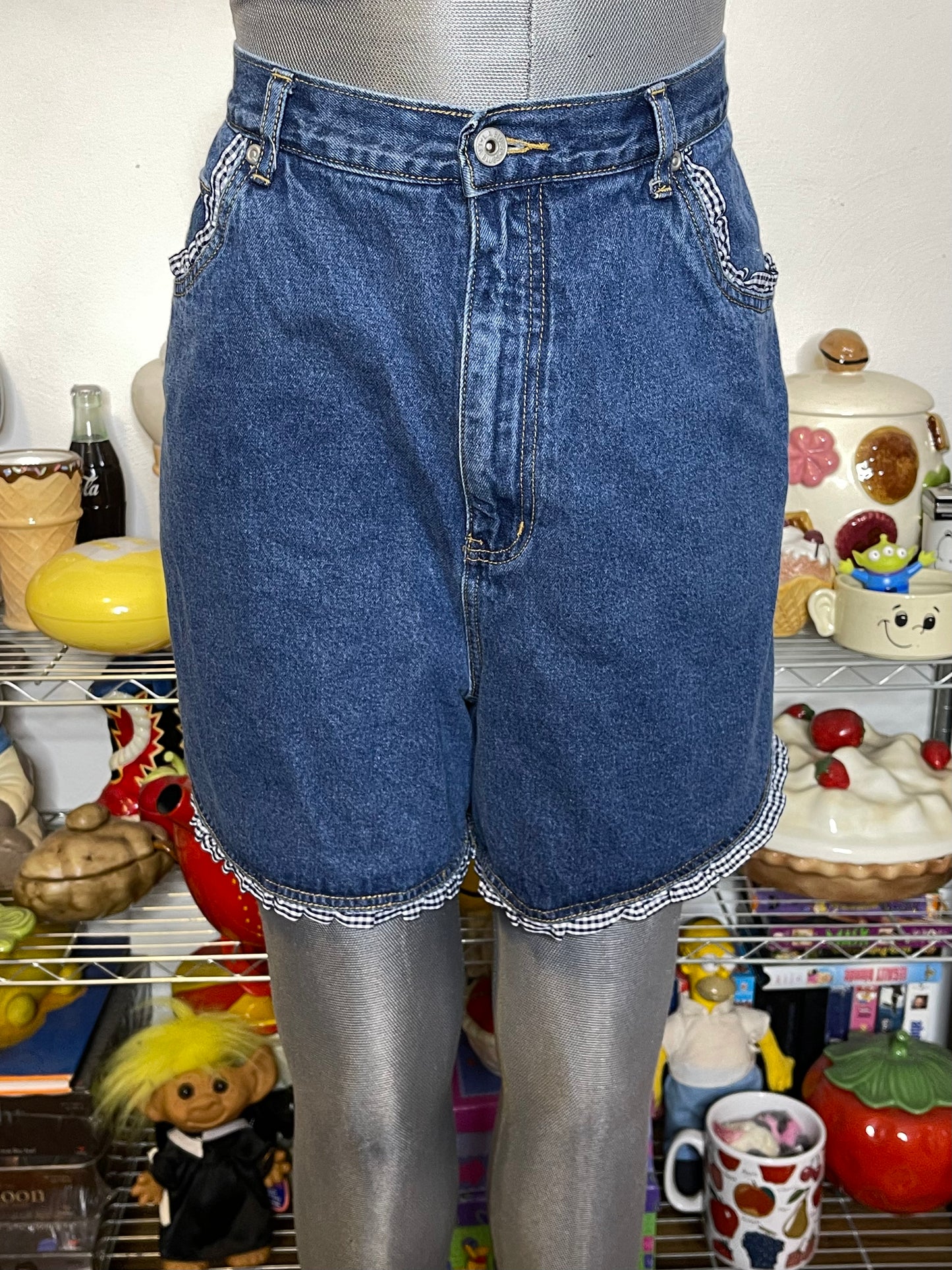Vintage High Waisted Medium Wash Denim Gingham Shorts Sz 34in