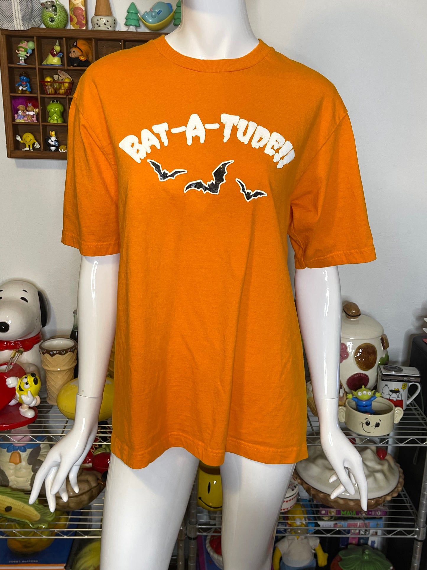 2000s "BAT-A-TUDE!!" Glow In the Dark Oversized Graphic Tee Sz M