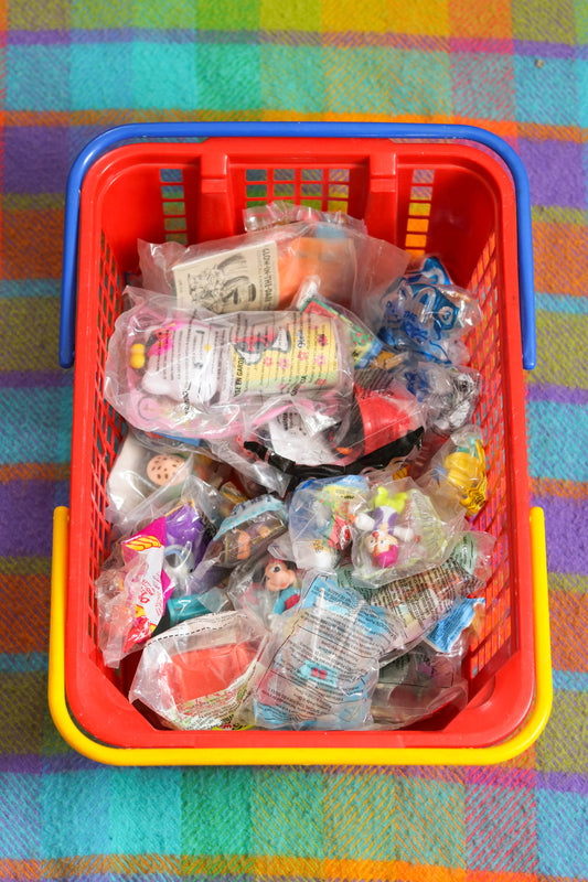 90s - 2000s Mystery Toy (1)