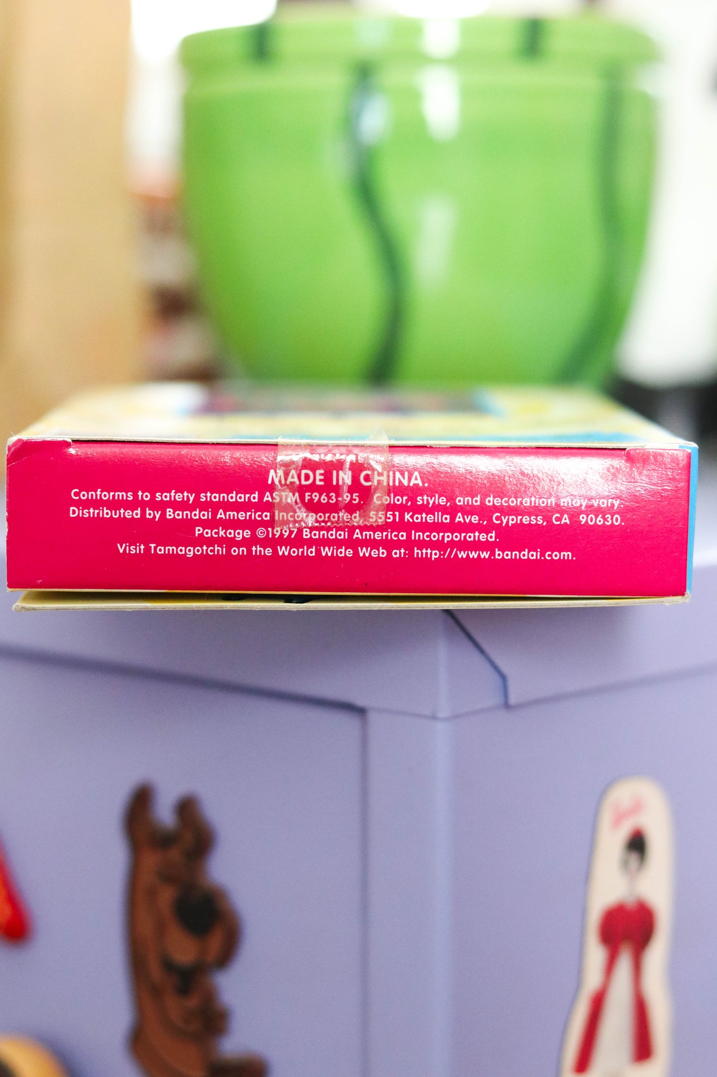 Vintage Deadstock 90s Silver Tamagotchi Keychain