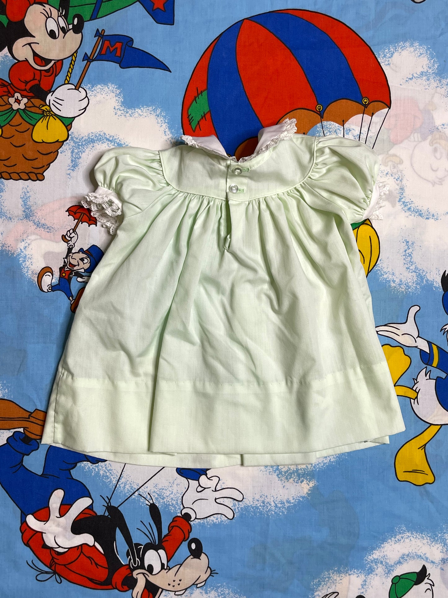 Vintage Light Green Tulip Lace Hand Smocked Dress Sz Infant 6-9M
