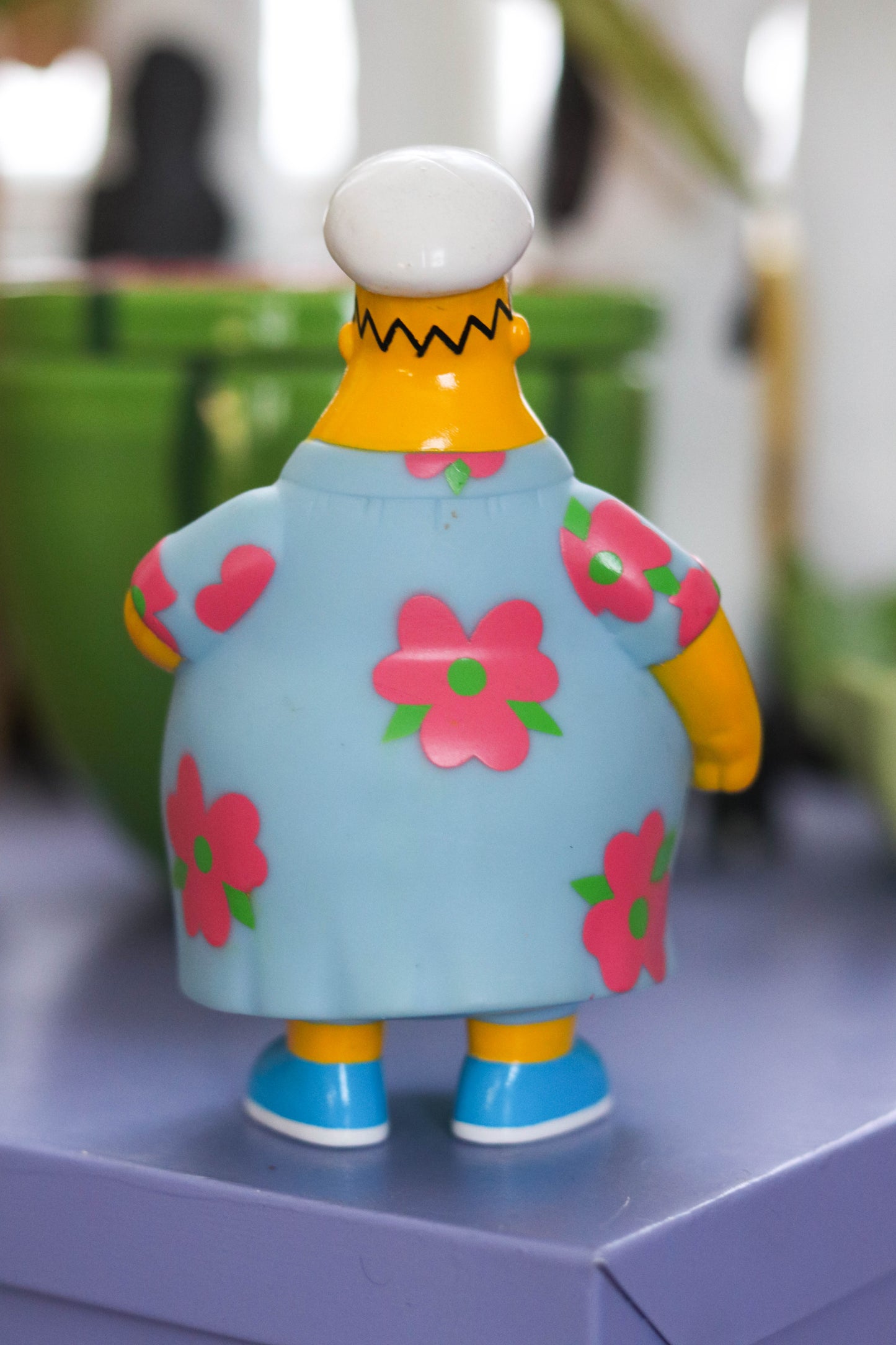 Vintage 2000s King Size / Muumuu Homer figure