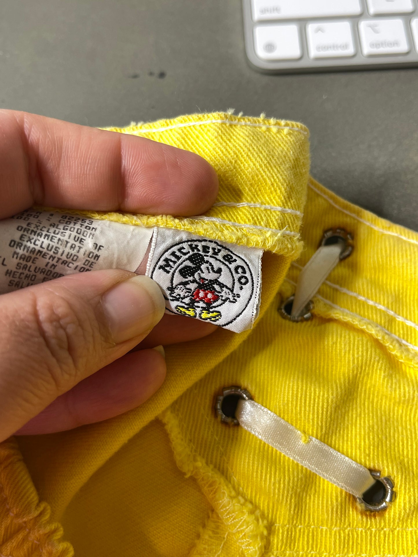 Vintage 90s Yellow Mickey Mouse Flower Kids Shorts Sz 16